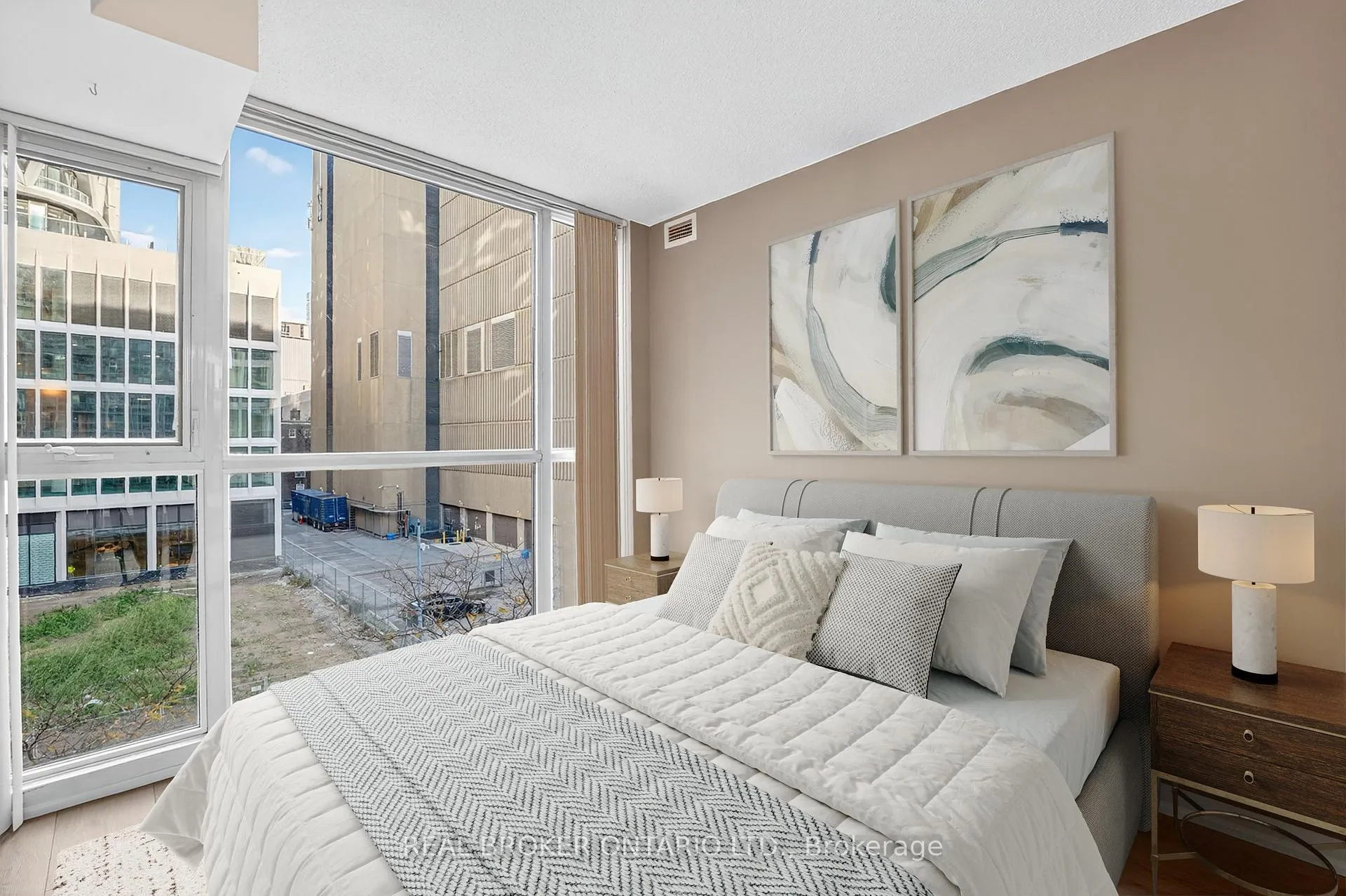 Photo 22 of Unit 409, 96 St Patrick Street, Toronto, Kensington-Chinatown — HOMEH