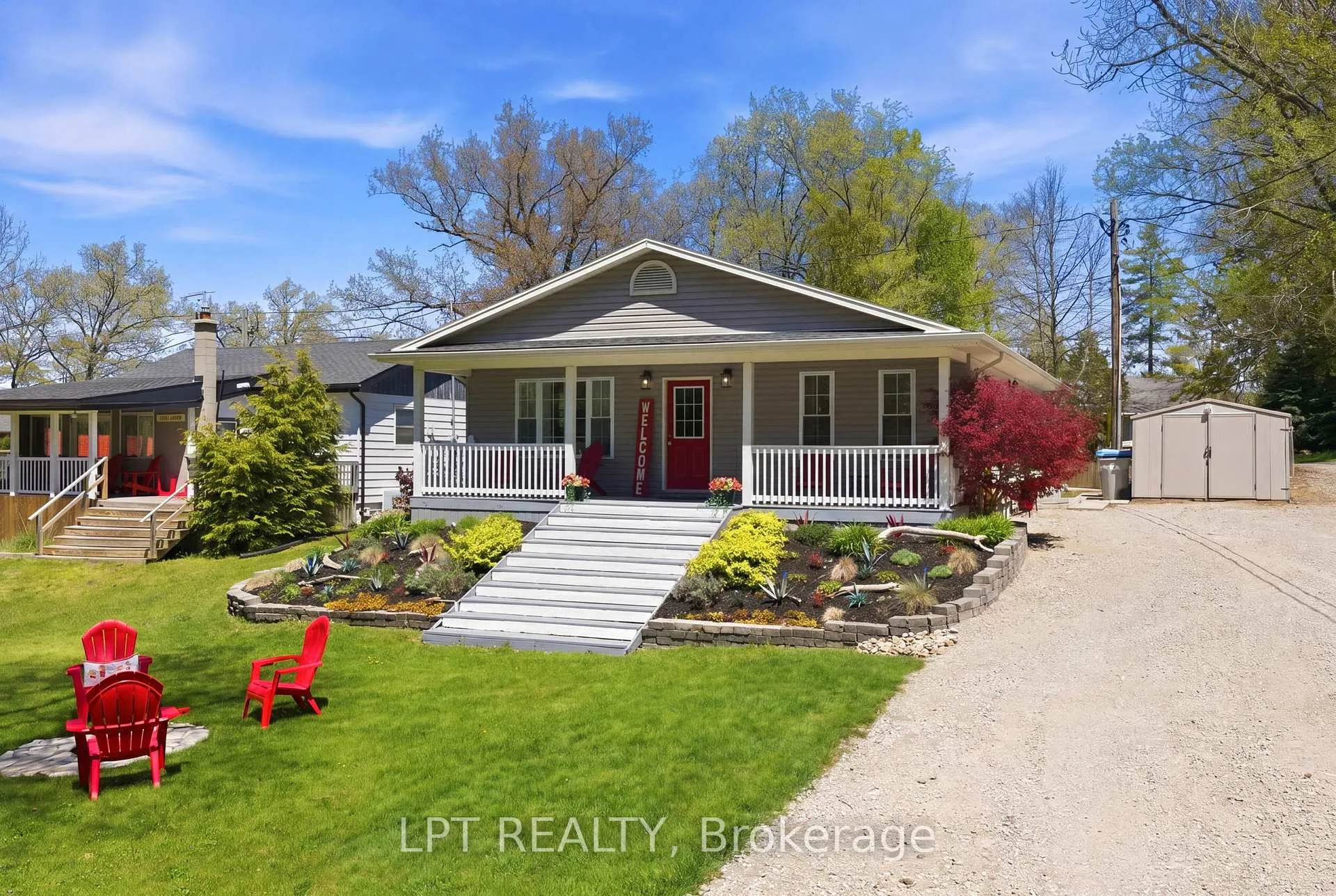Photo 5 of 7652 Riverside Drive, Lambton Shores, Port Franks — HOMEH