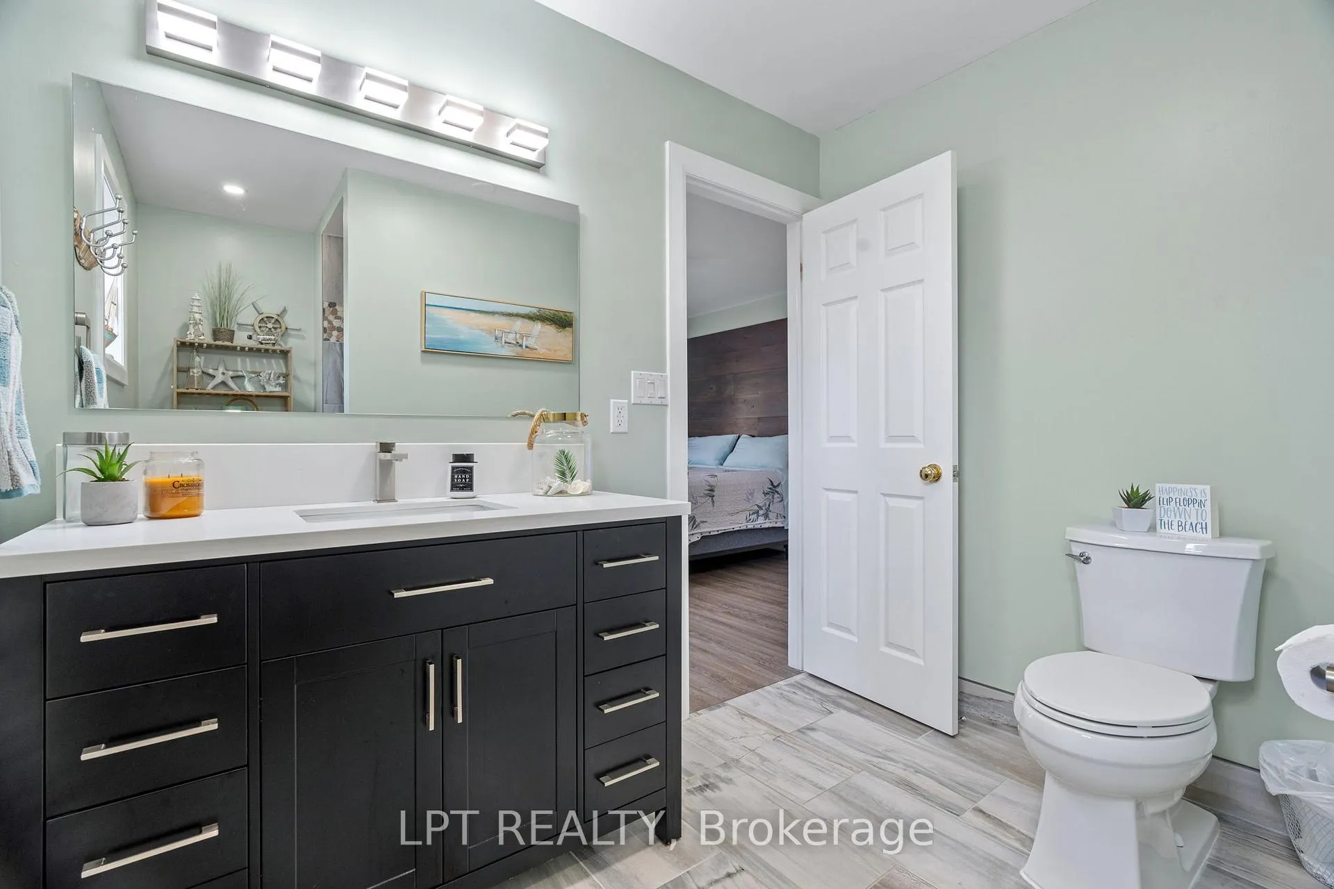 Photo 21 of 7652 Riverside Drive, Lambton Shores, Port Franks — HOMEH