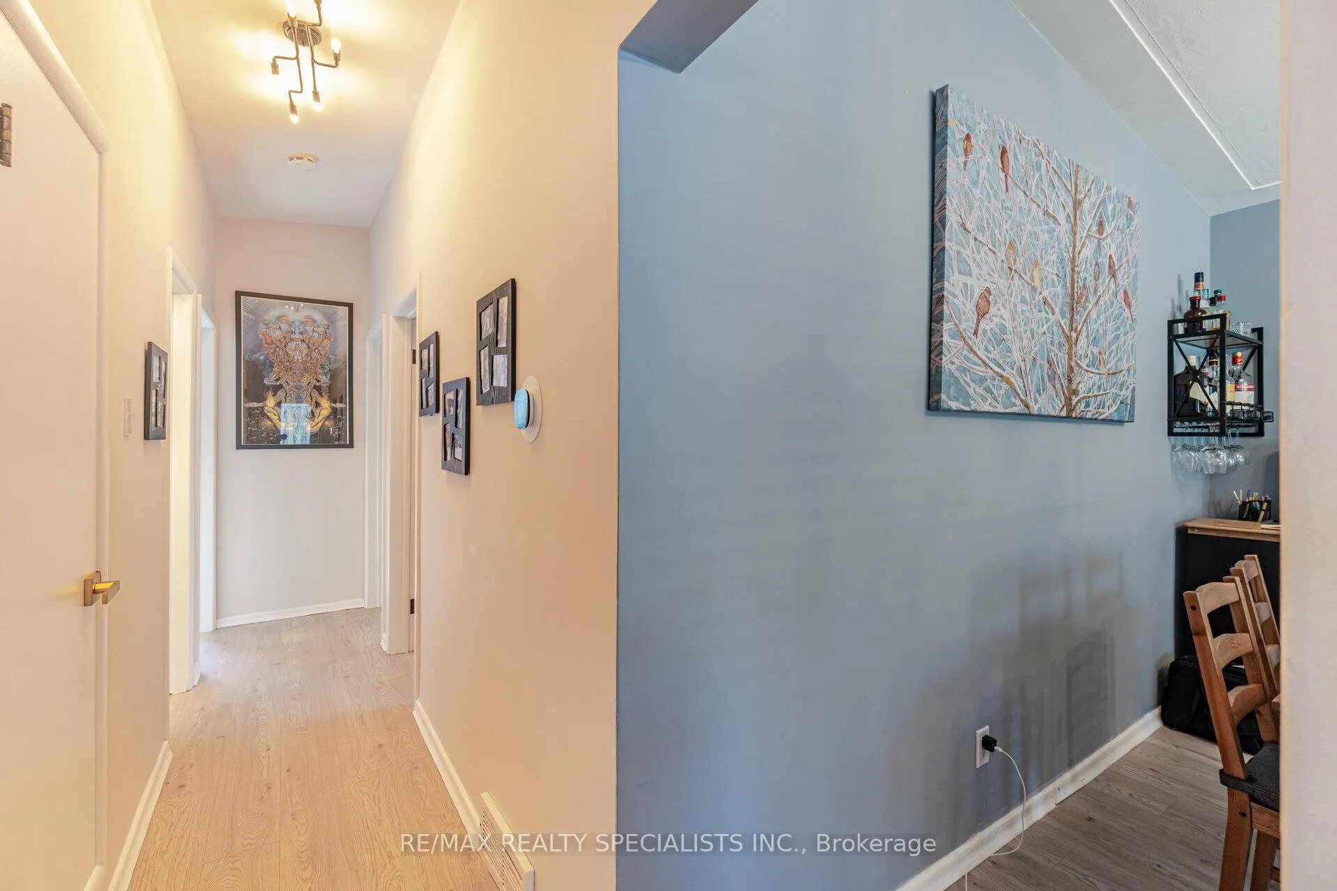Photo 16 of 22 Balmoral Drive, Guelph, Riverside Park — HOMEH