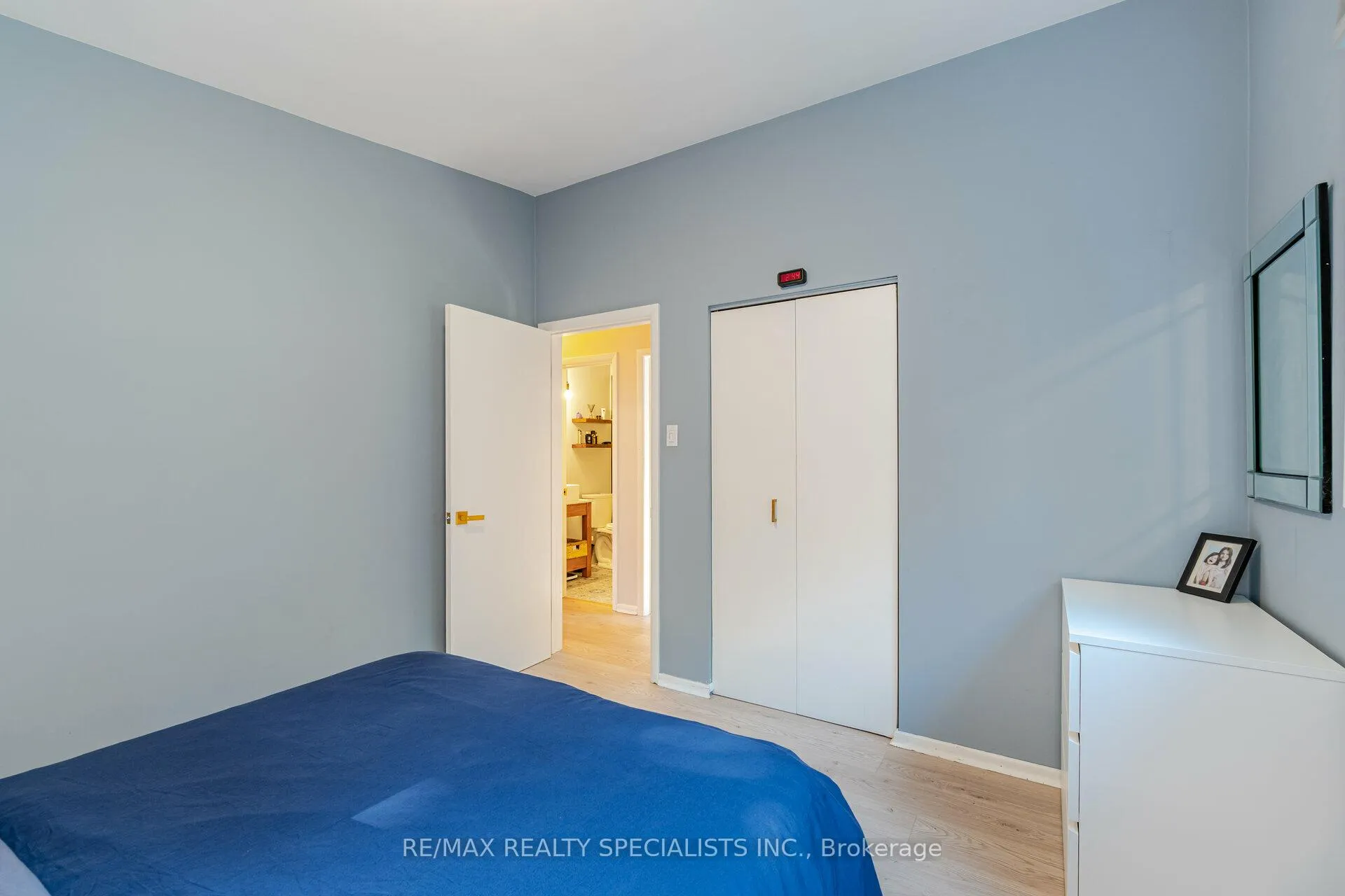 Photo 18 of 22 Balmoral Drive, Guelph, Riverside Park — HOMEH