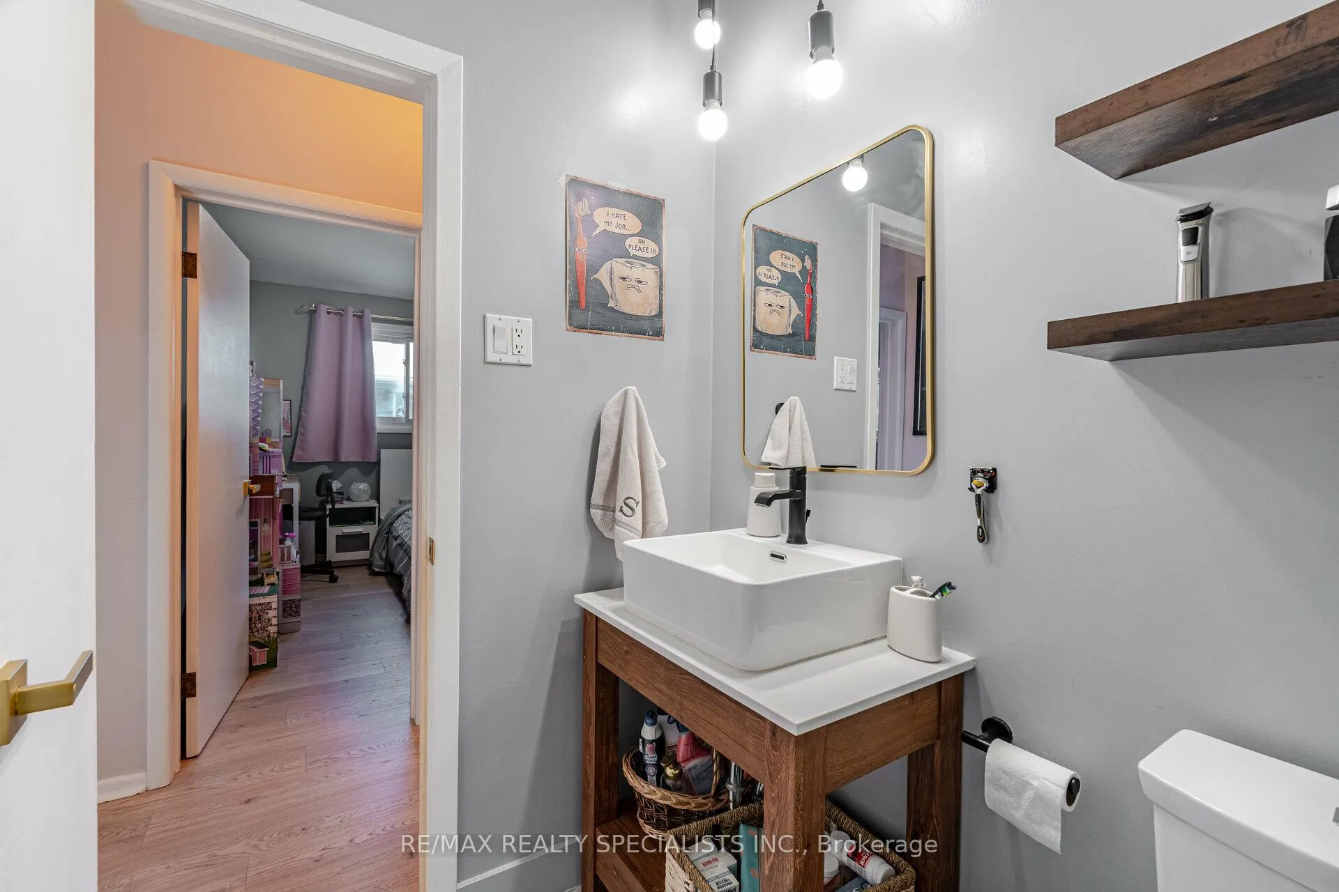 Photo 25 of 22 Balmoral Drive, Guelph, Riverside Park — HOMEH