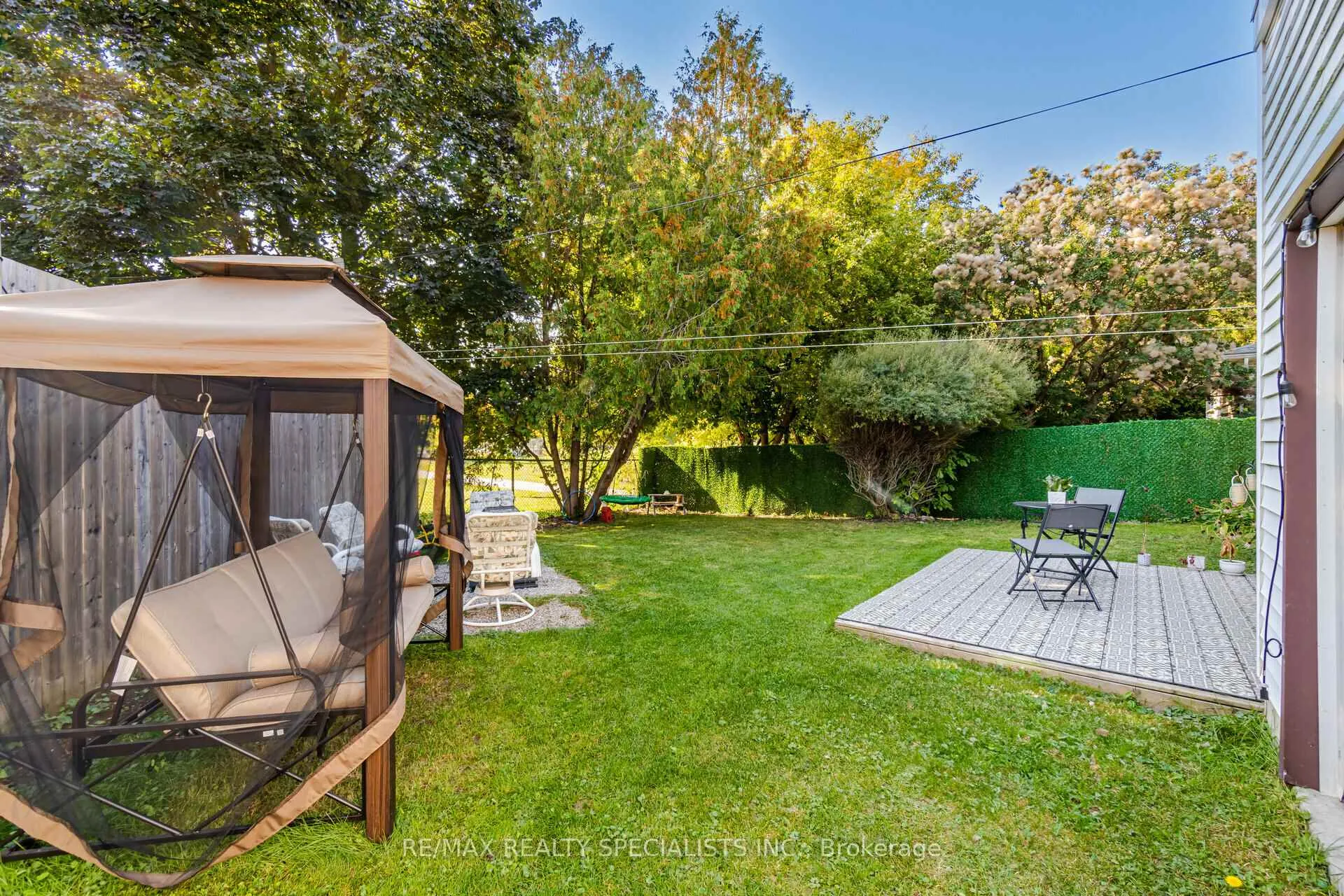 Photo 38 of 22 Balmoral Drive, Guelph, Riverside Park — HOMEH