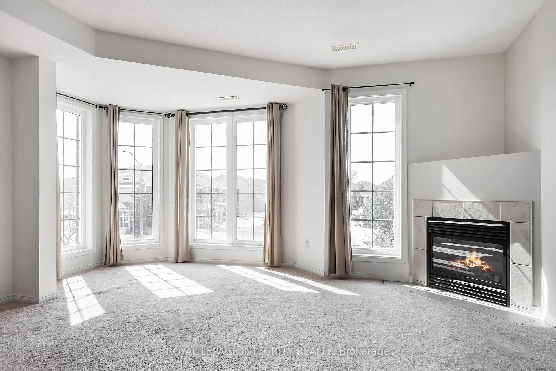 Photo 14 of 888 Longfields Drive, Ottawa, Barrhaven - Longfields — HOMEH