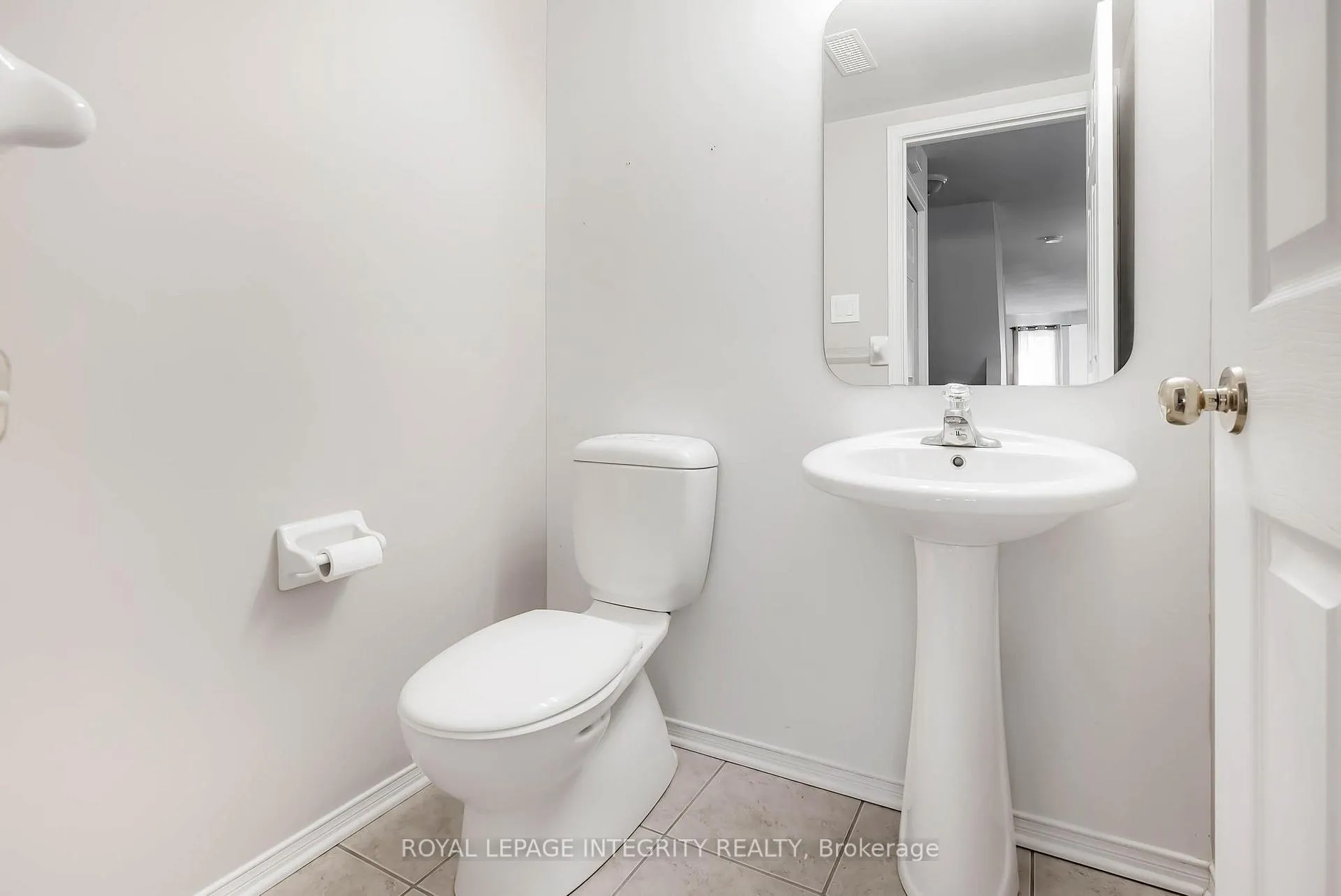 Photo 15 of 888 Longfields Drive, Ottawa, Barrhaven - Longfields — HOMEH