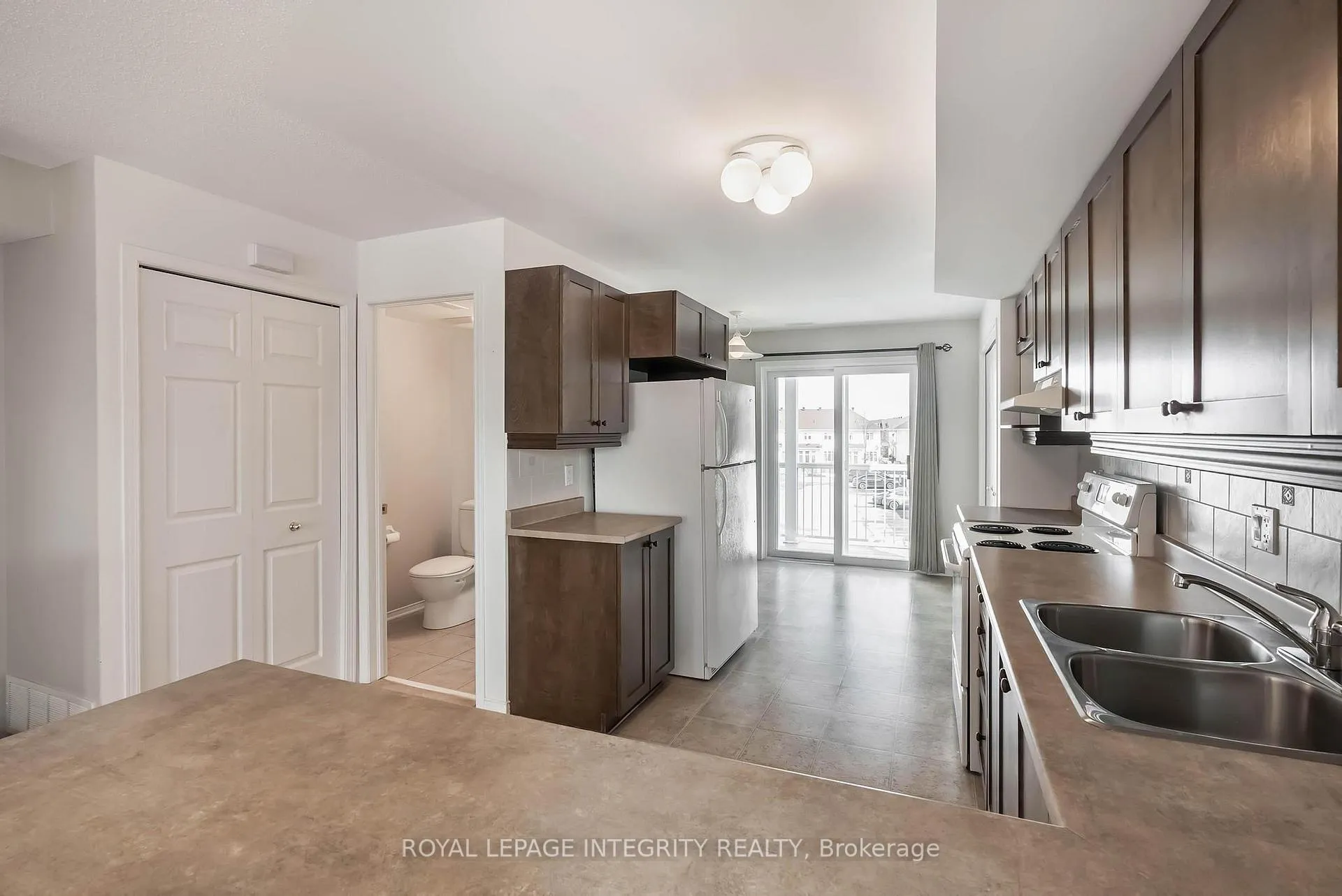 Photo 23 of 888 Longfields Drive, Ottawa, Barrhaven - Longfields — HOMEH