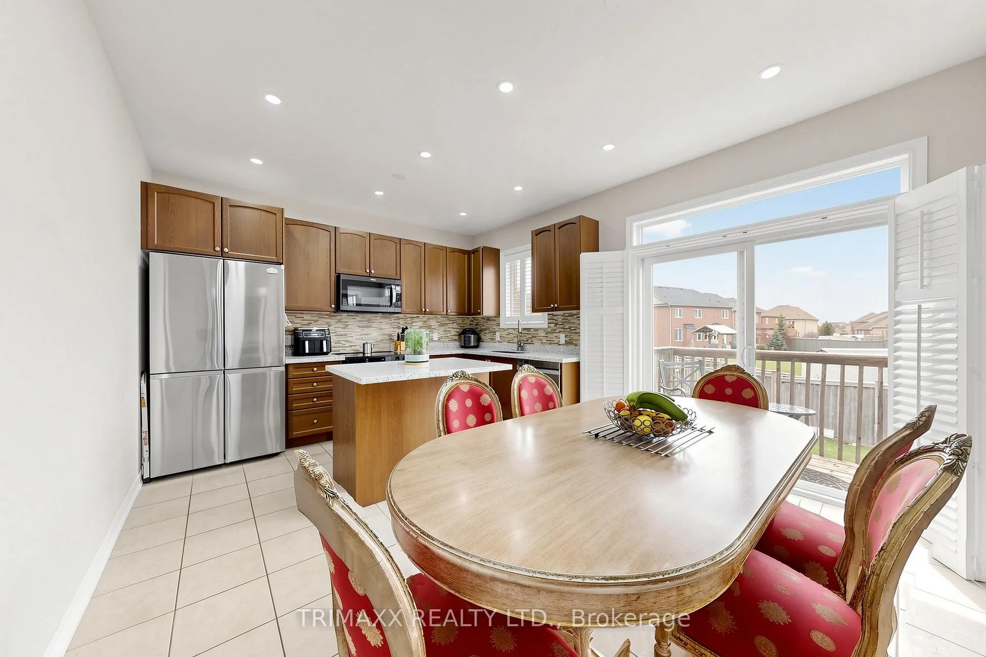 Photo 12 of 30 Learmont Avenue, Caledon, Rural Caledon — HOMEH