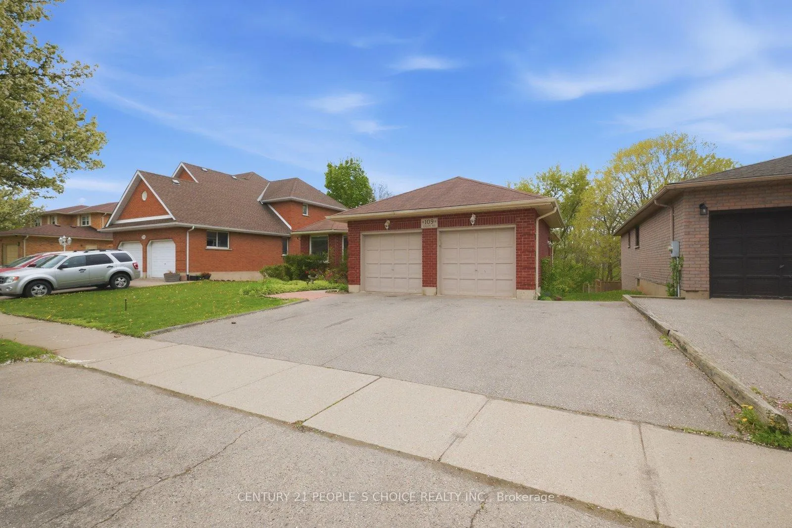 Photo 2 of 109 Gillin Road, Brantford — HOMEH