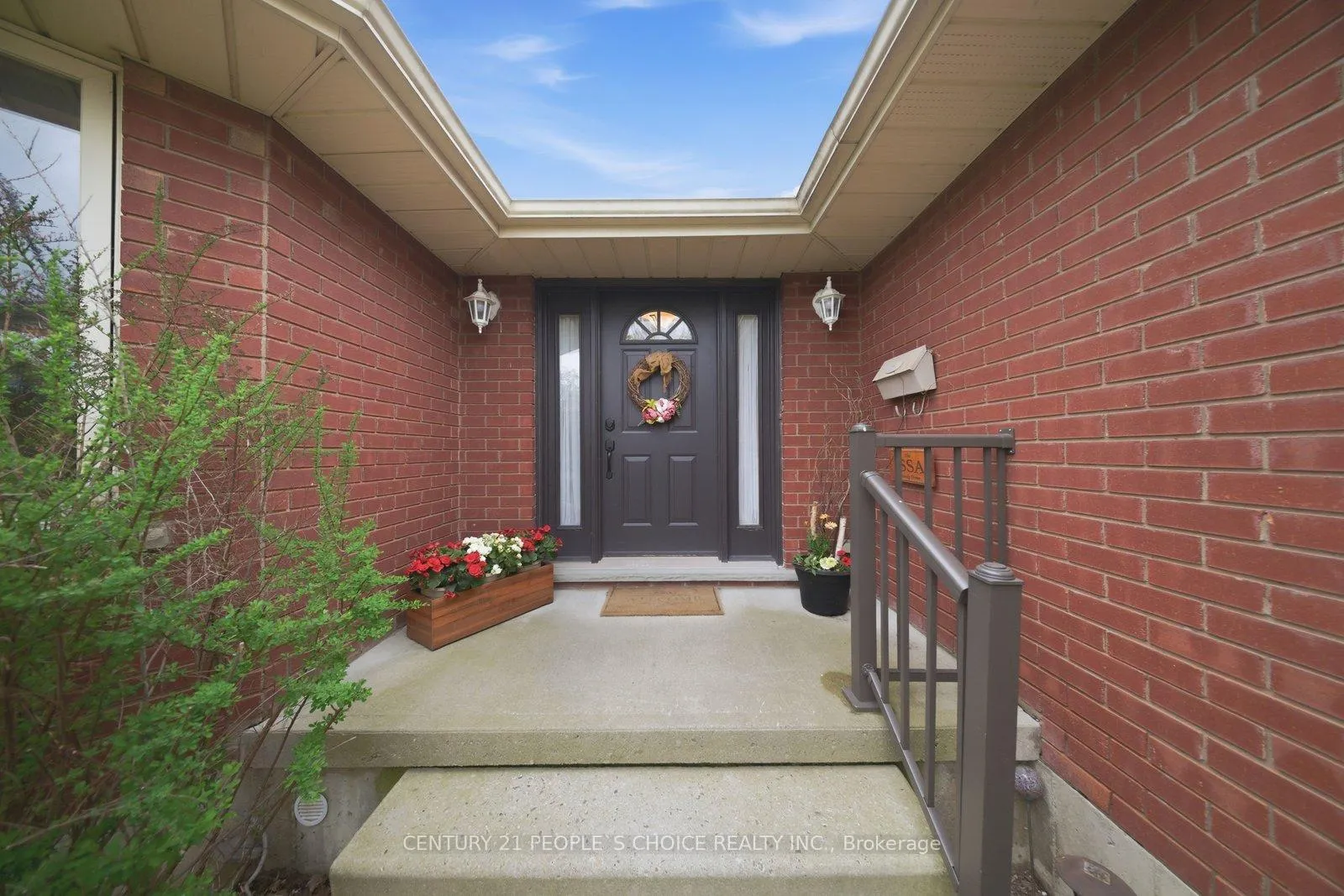 Photo 5 of 109 Gillin Road, Brantford — HOMEH