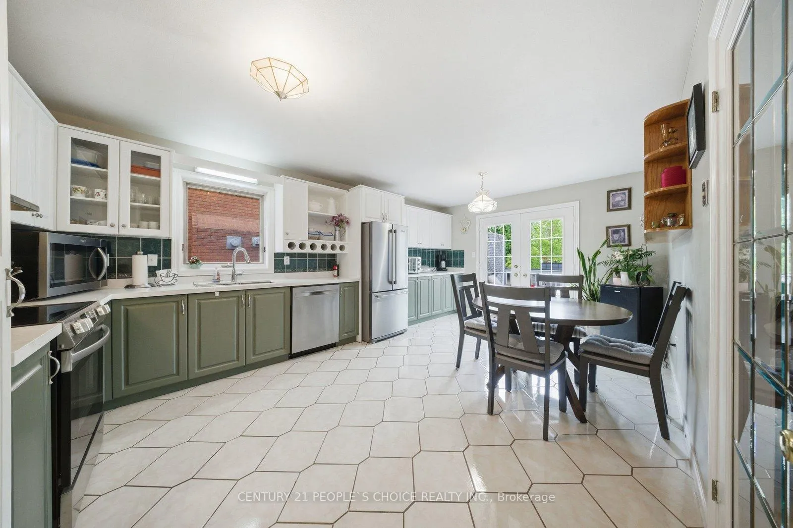 Photo 12 of 109 Gillin Road, Brantford — HOMEH