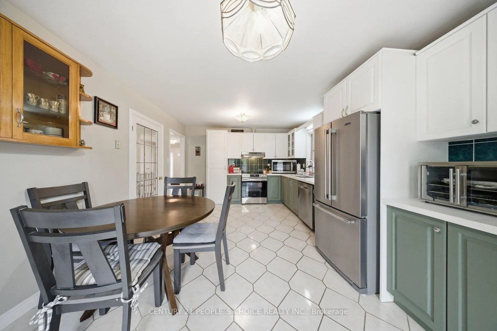 Photo 15 of 109 Gillin Road, Brantford — HOMEH