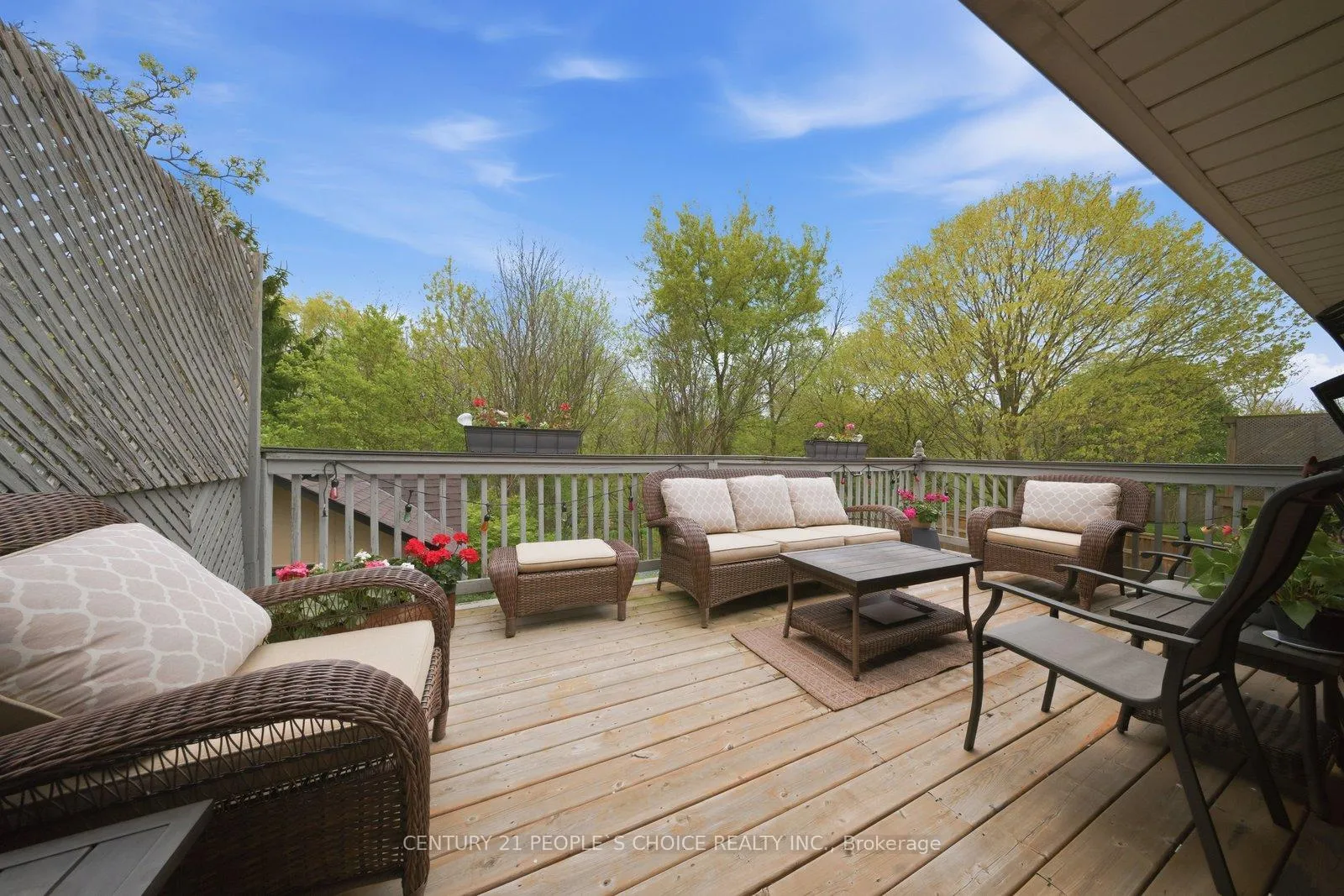 Photo 17 of 109 Gillin Road, Brantford — HOMEH