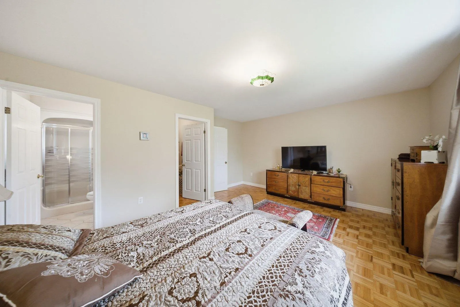 Photo 25 of 109 Gillin Road, Brantford — HOMEH