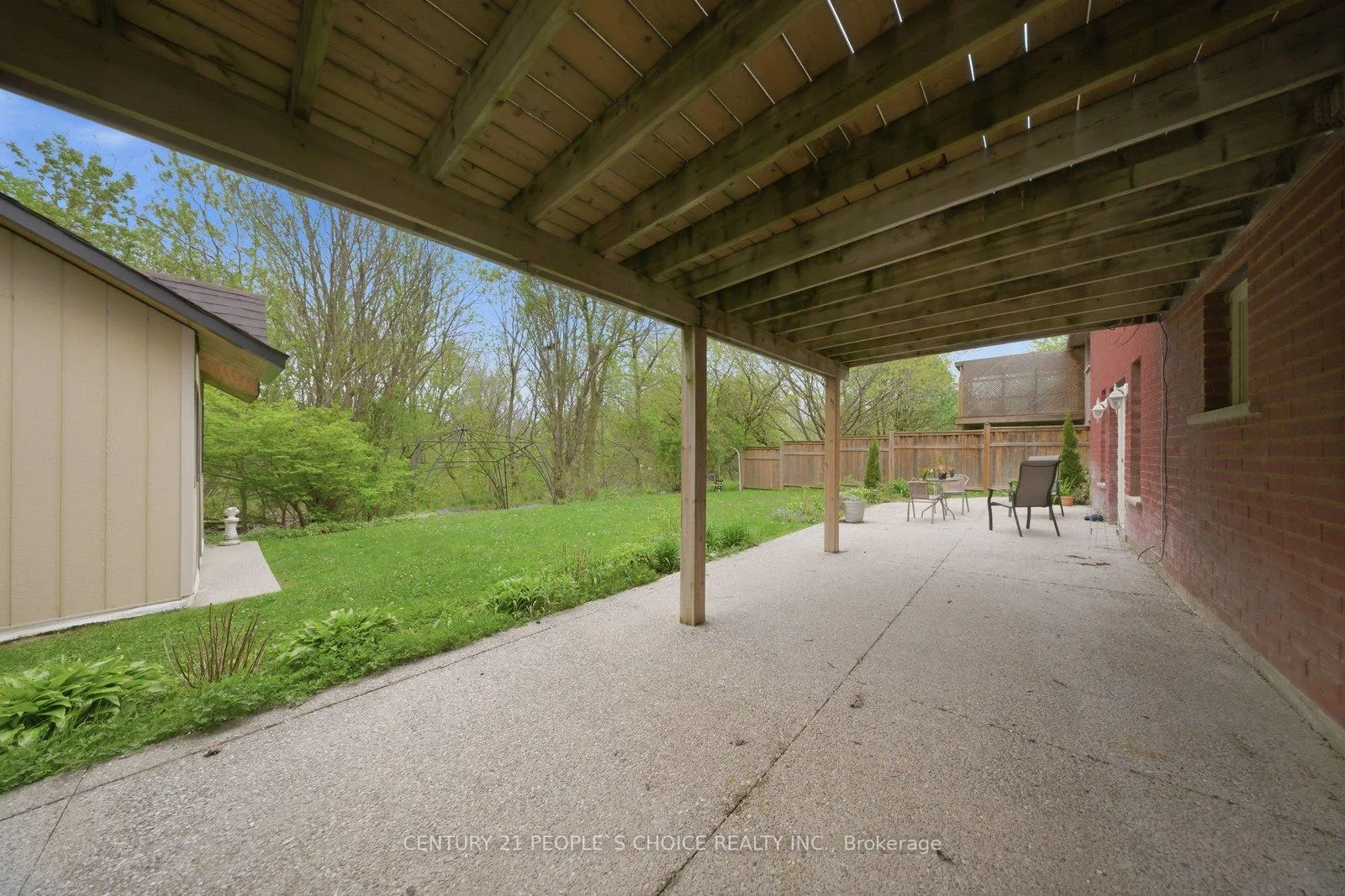Photo 38 of 109 Gillin Road, Brantford — HOMEH