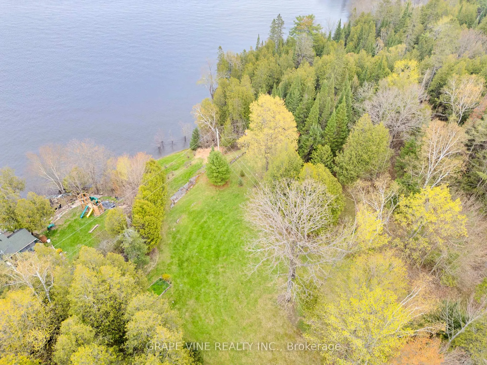 Photo 8 of 5468 Torbolton Ridge Road, Ottawa, Woodlawn/Maclarens Landing/Kilmaurs — HOMEH
