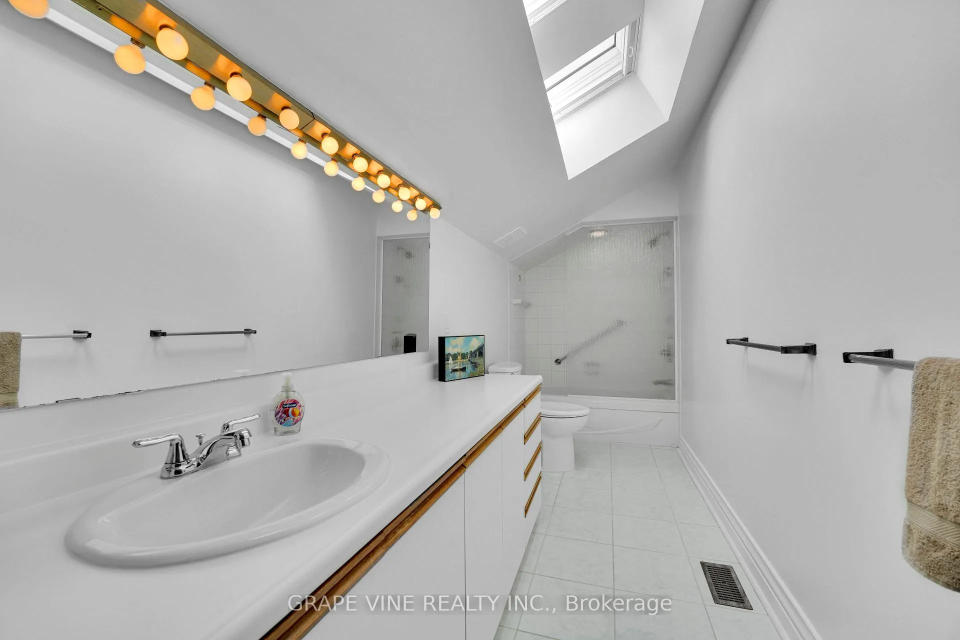 Photo 24 of 5468 Torbolton Ridge Road, Ottawa, Woodlawn/Maclarens Landing/Kilmaurs — HOMEH