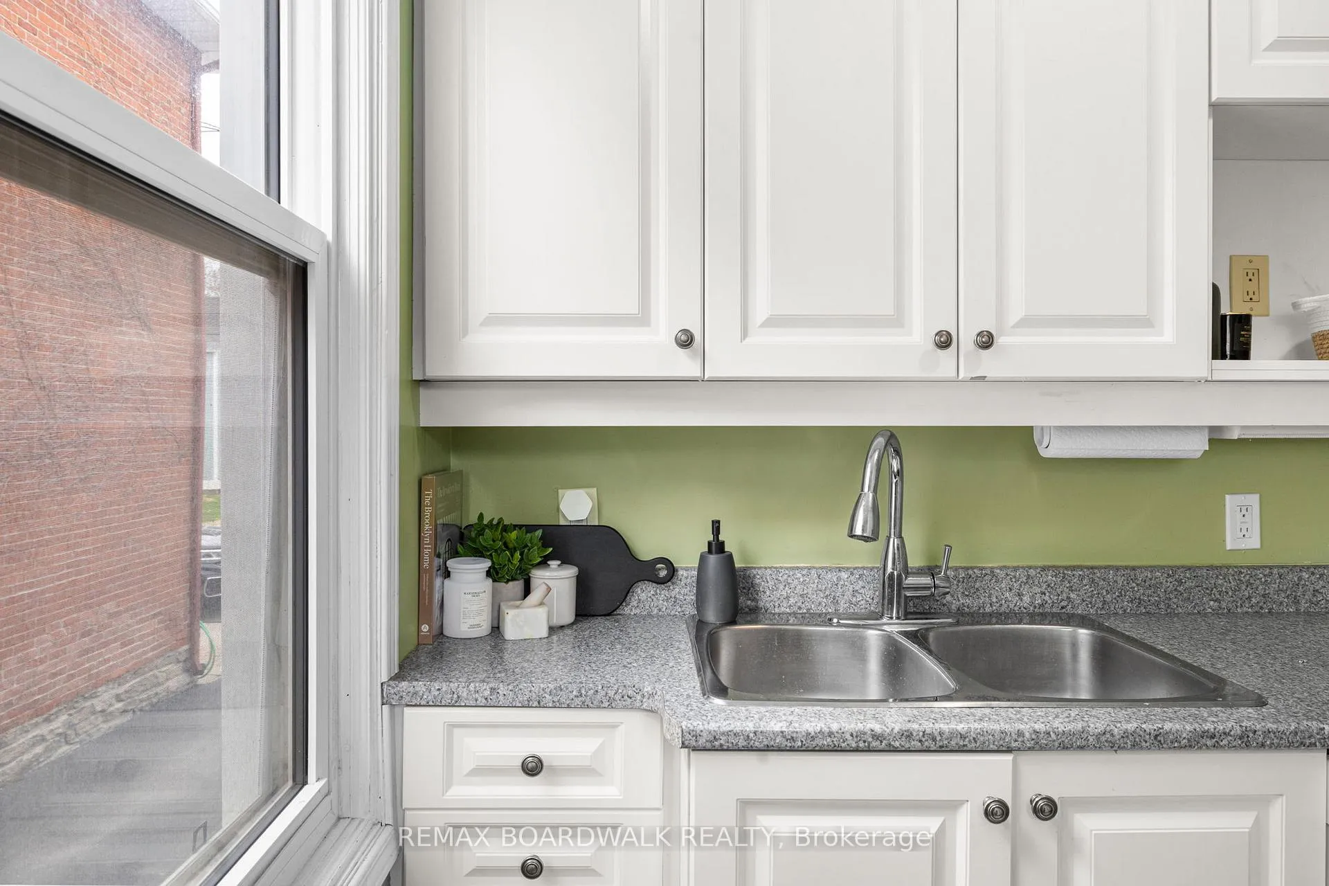 Photo 13 of 11 Frank Street, Carleton Place — HOMEH