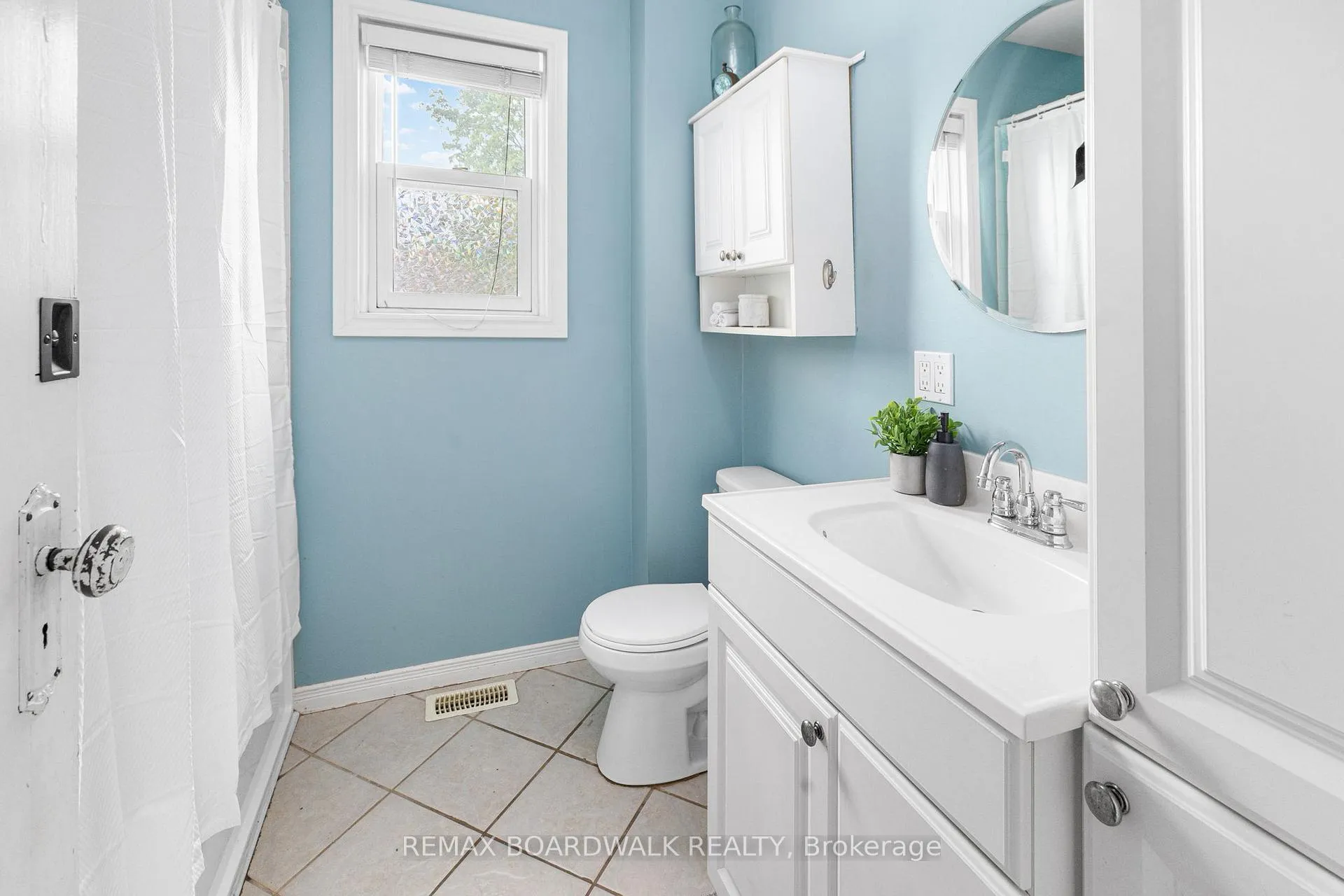 Photo 17 of 11 Frank Street, Carleton Place — HOMEH