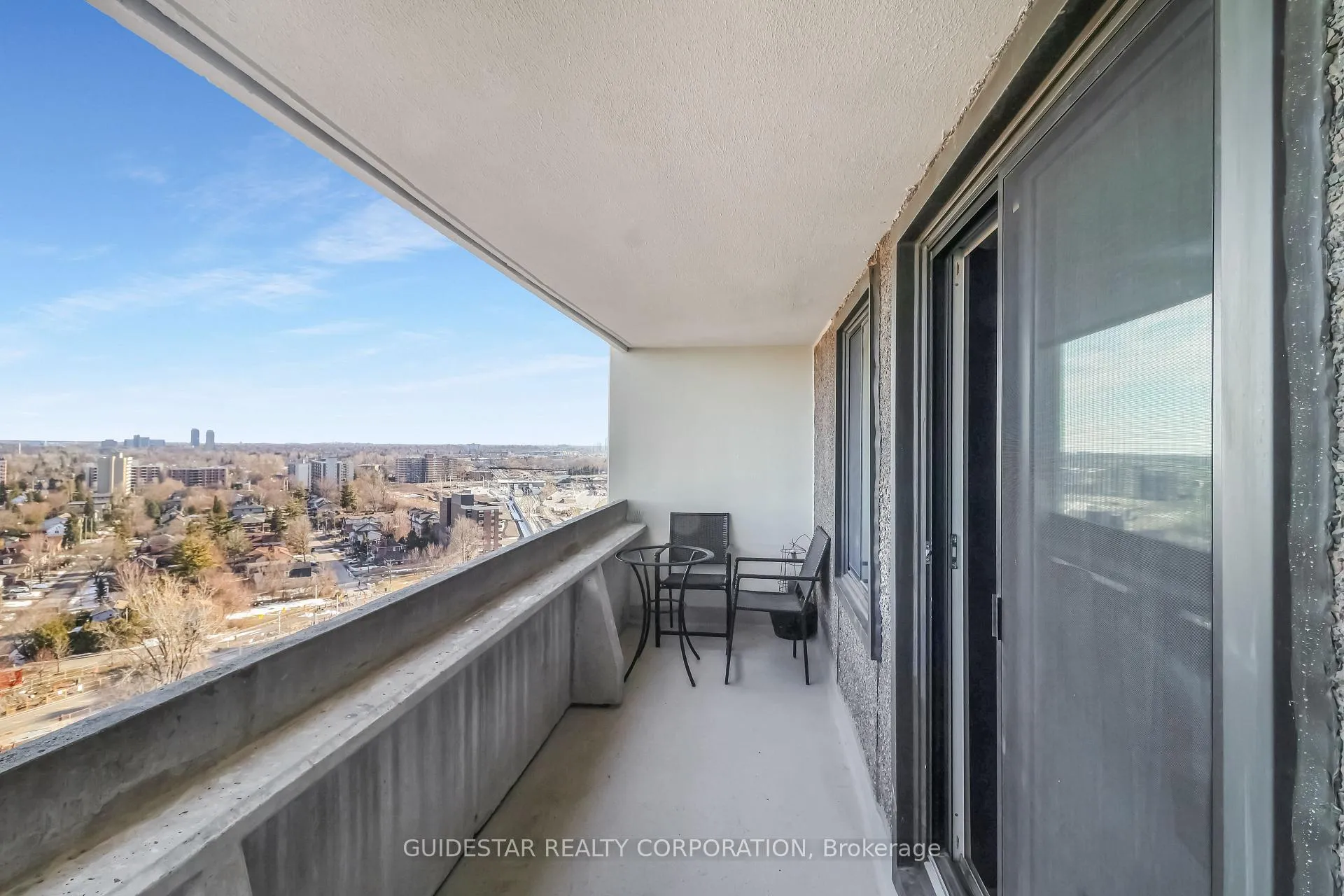 Photo 6 of Unit 1906, 1171 Ambleside Drive, Ottawa, Woodroffe — HOMEH