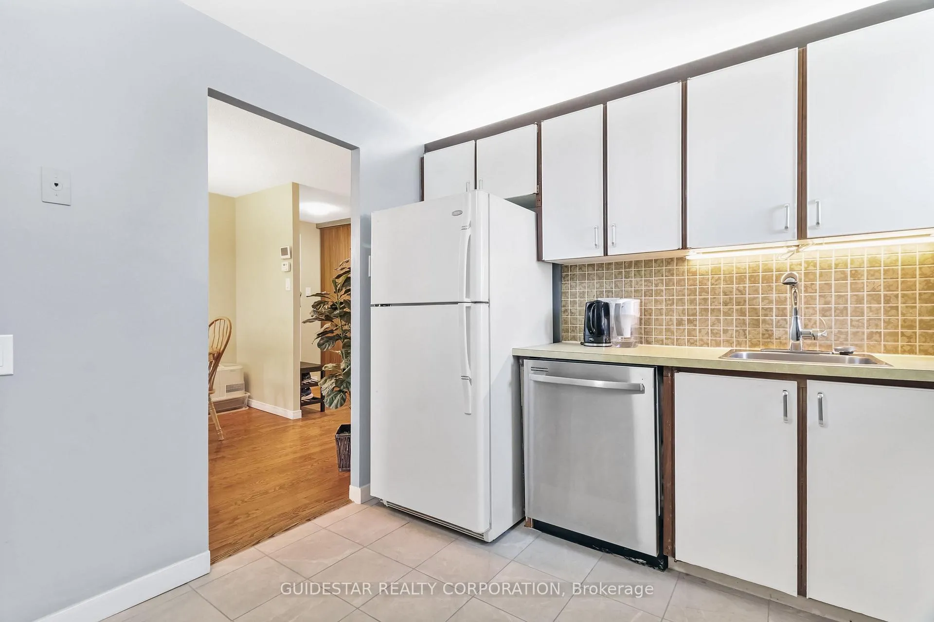 Photo 13 of Unit 1906, 1171 Ambleside Drive, Ottawa, Woodroffe — HOMEH
