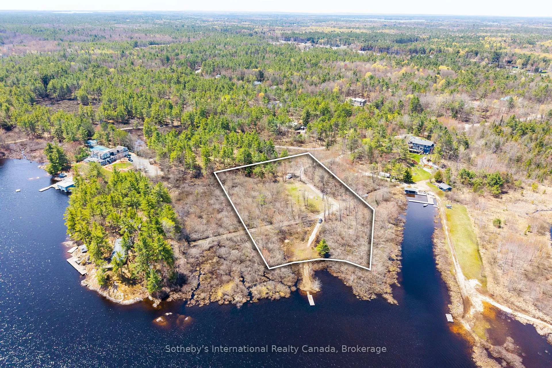 Photo 2 of 1114 Tryon Road, Gravenhurst, Morrison — HOMEH