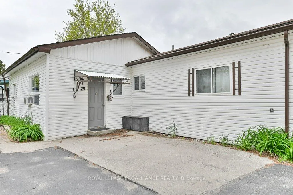 Photo 4 of Unit 29, 63 Whites Road, Quinte West, Sidney Ward — HOMEH