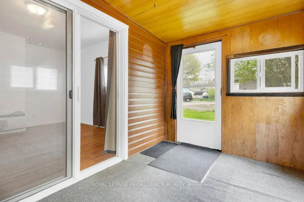 Photo 23 of Unit 29, 63 Whites Road, Quinte West, Sidney Ward — HOMEH
