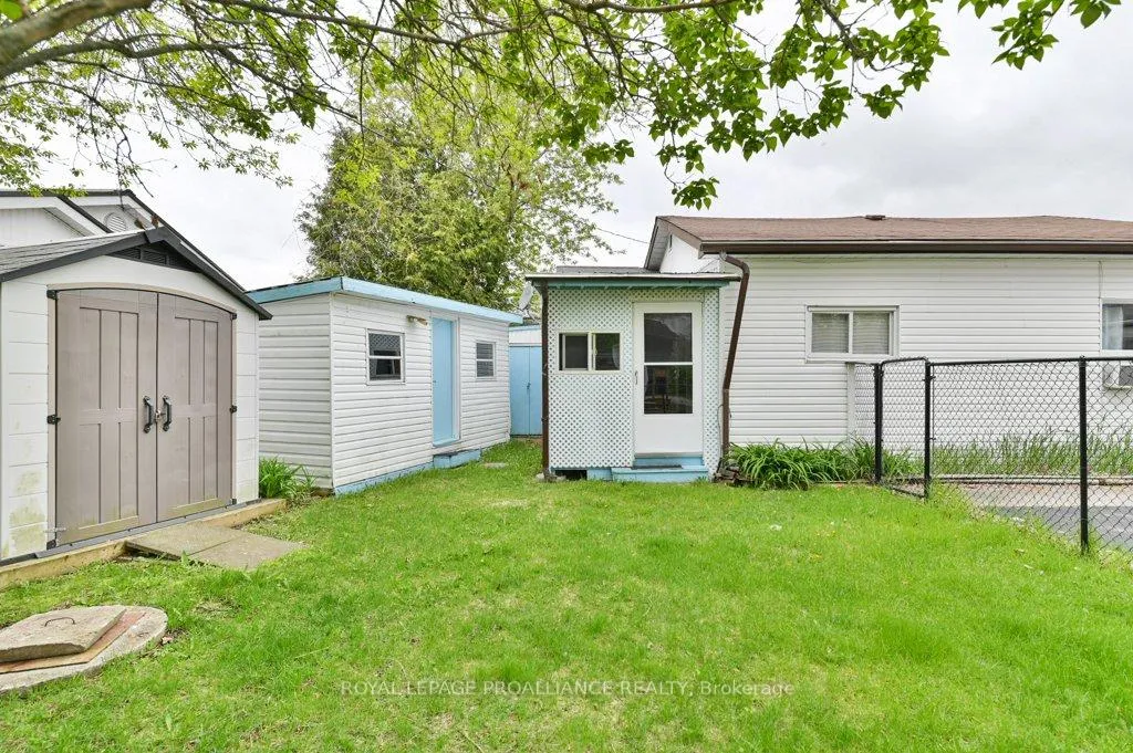 Photo 27 of Unit 29, 63 Whites Road, Quinte West, Sidney Ward — HOMEH