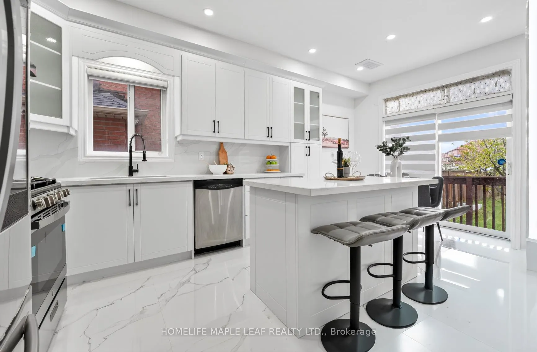 Photo 17 of 6 Clearjoy Street, Brampton, Madoc — HOMEH
