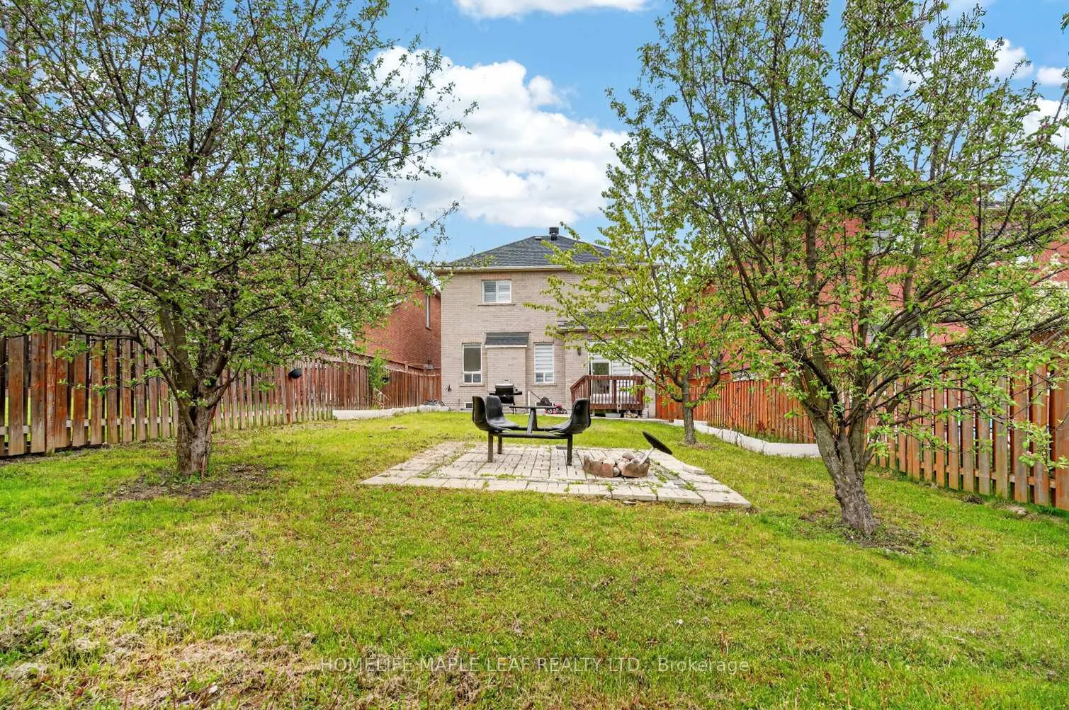 Photo 48 of 6 Clearjoy Street, Brampton, Madoc — HOMEH