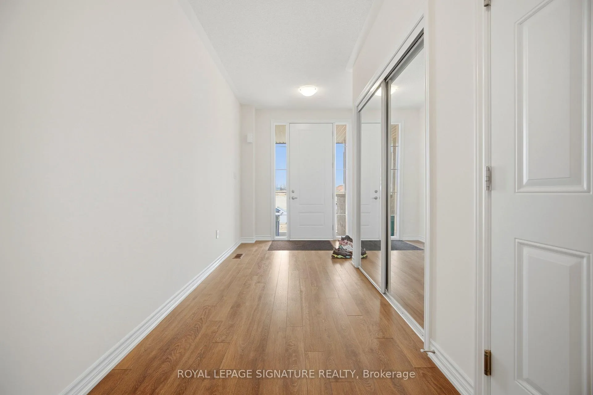 Photo 7 of 165 Gear Avenue N, Erin — HOMEH