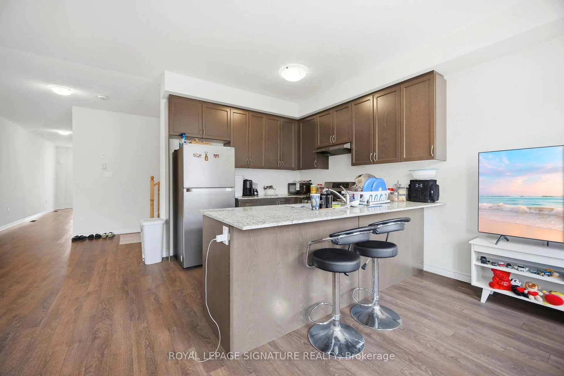 Photo 16 of 165 Gear Avenue N, Erin — HOMEH