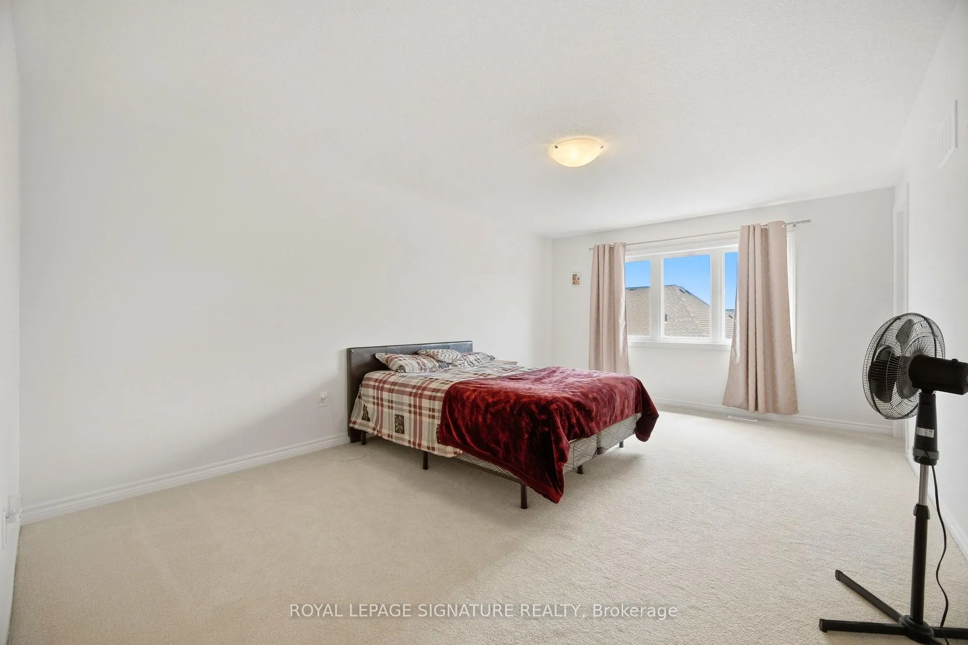 Photo 25 of 165 Gear Avenue N, Erin — HOMEH