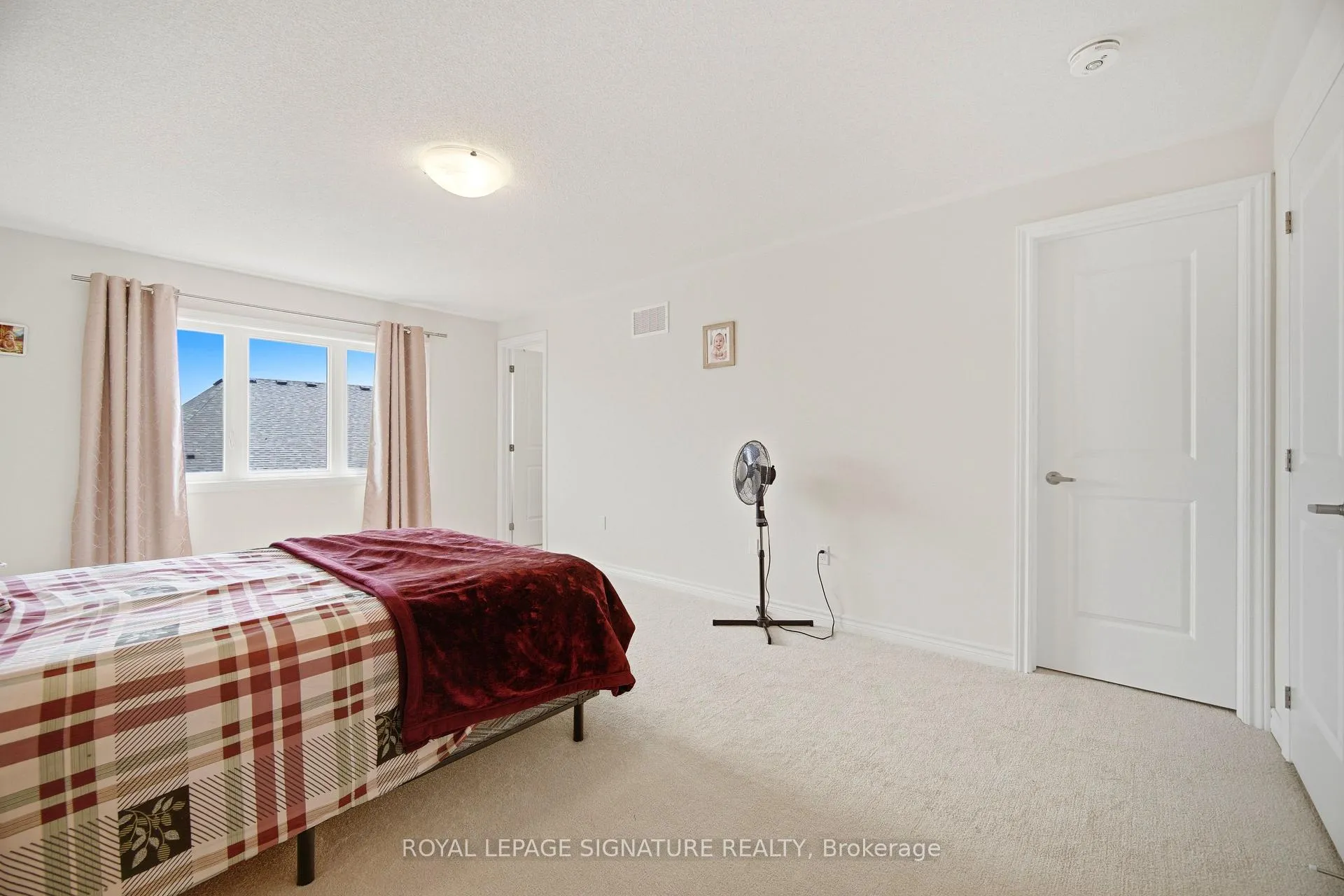 Photo 26 of 165 Gear Avenue N, Erin — HOMEH