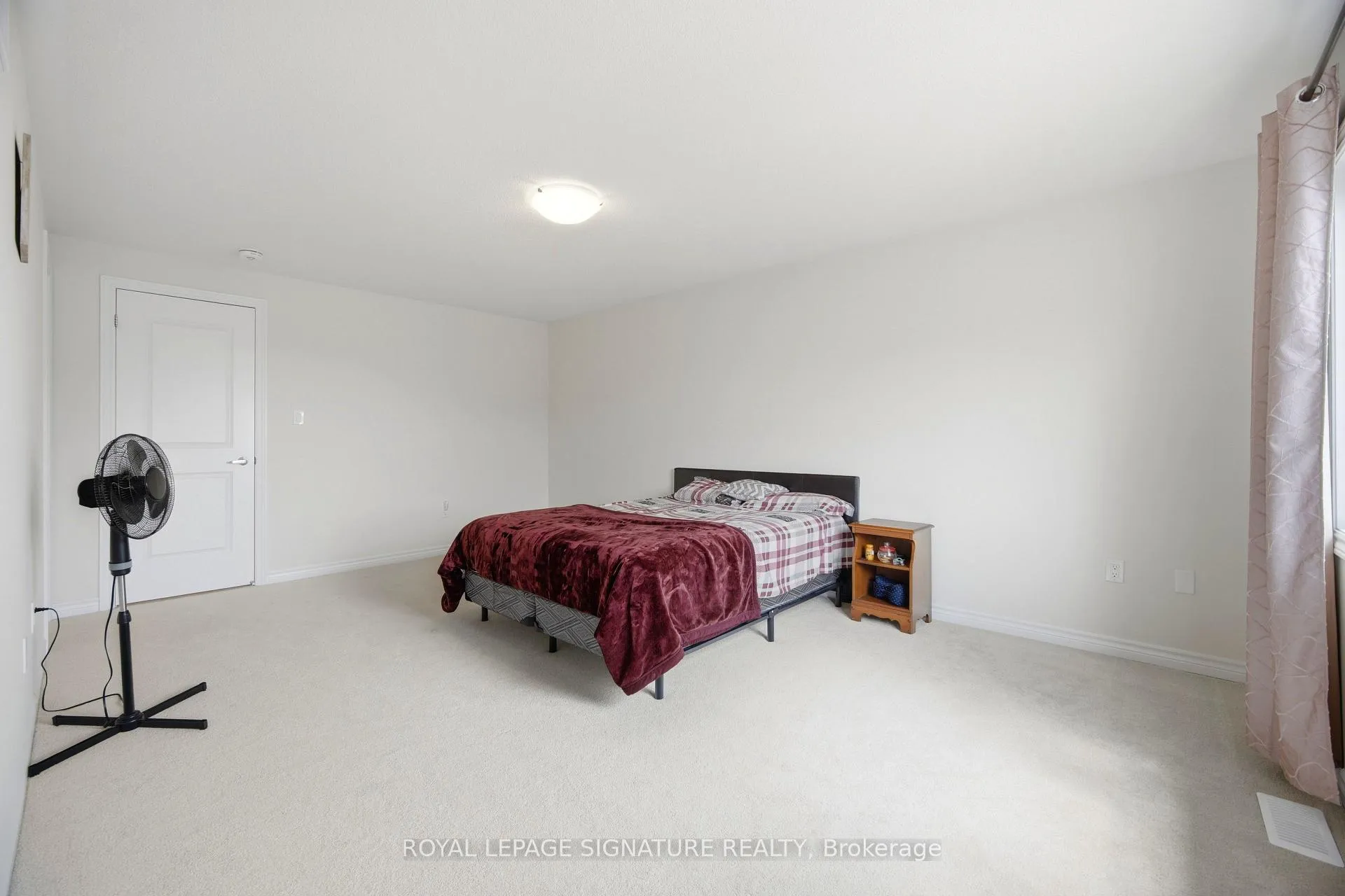 Photo 27 of 165 Gear Avenue N, Erin — HOMEH