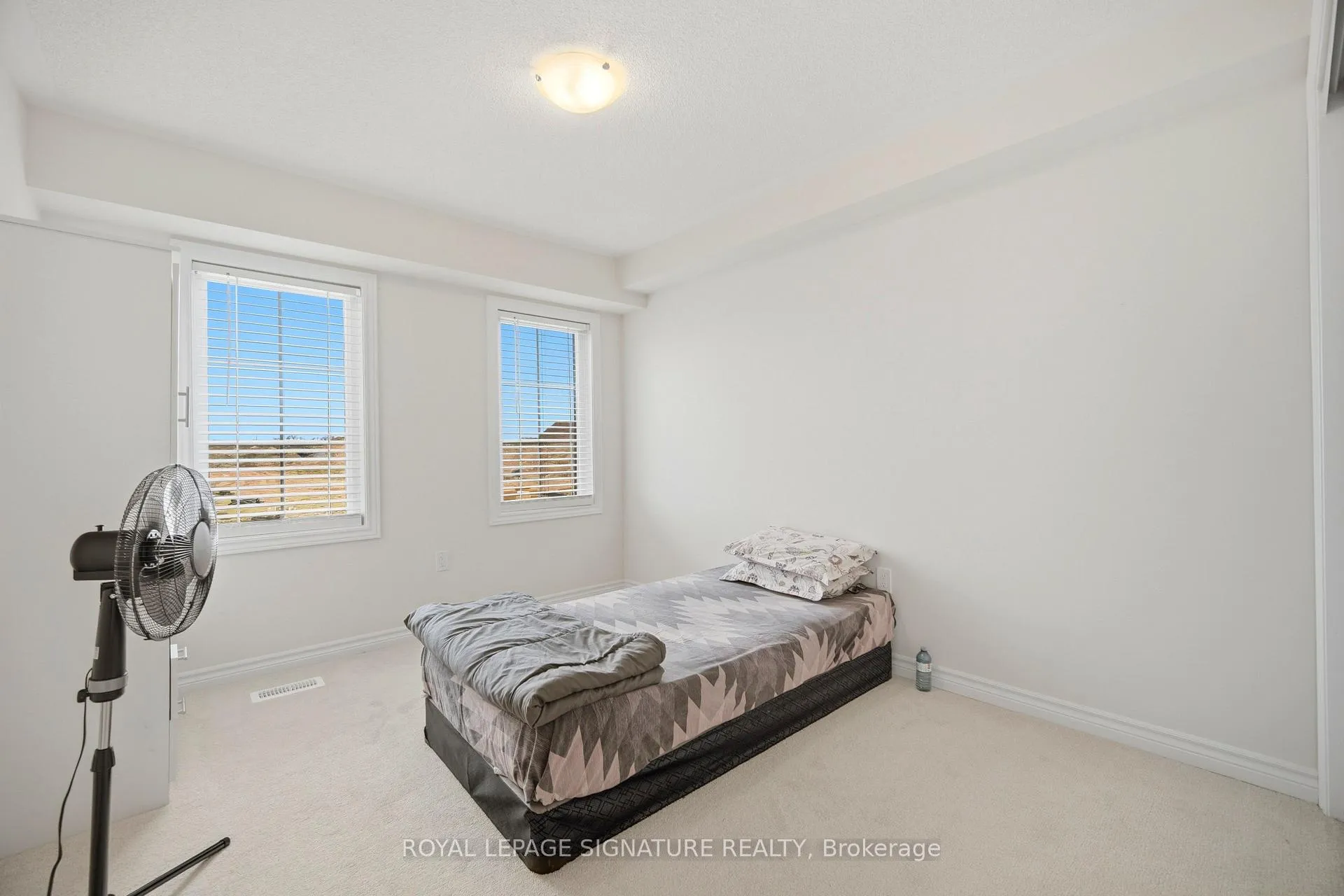 Photo 31 of 165 Gear Avenue N, Erin — HOMEH