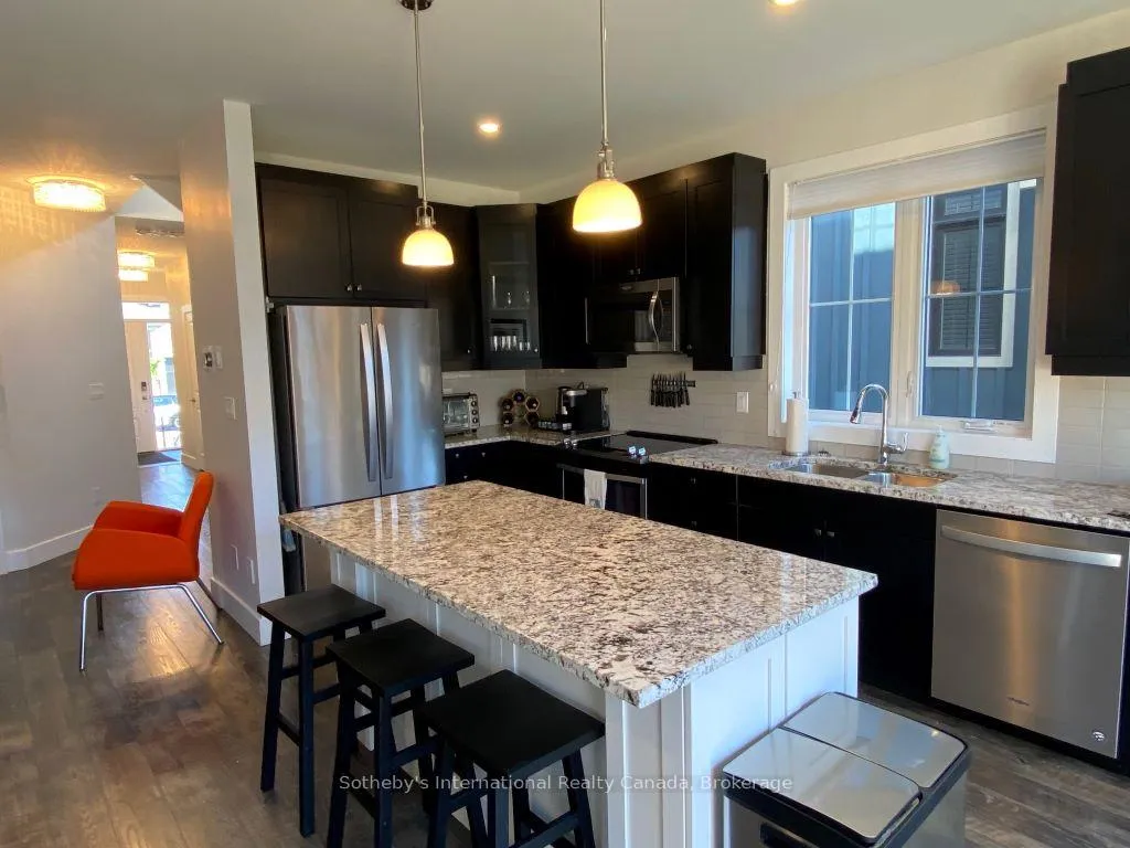 Photo 17 of 165 Yellow Birch Crescent, Blue Mountains — HOMEH
