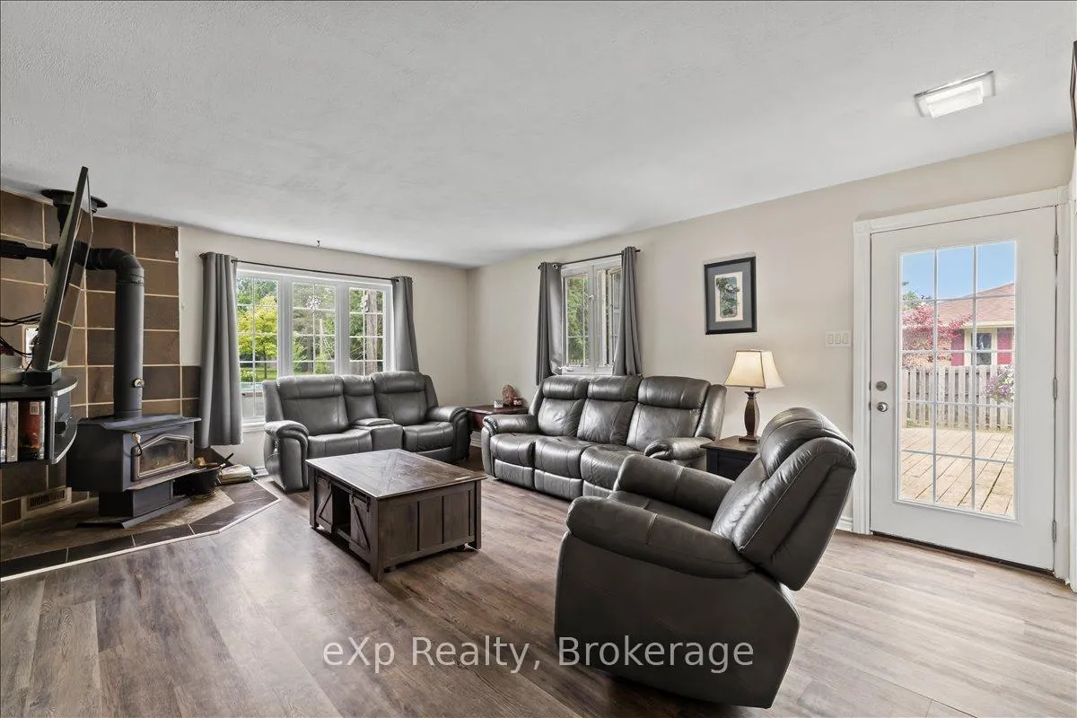Photo 8 of 496 Main Street E, Southgate — HOMEH