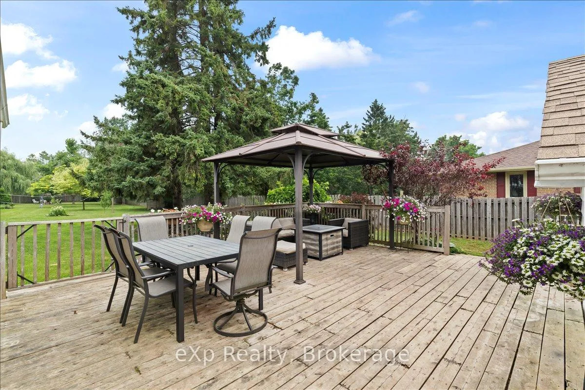 Photo 16 of 496 Main Street E, Southgate — HOMEH