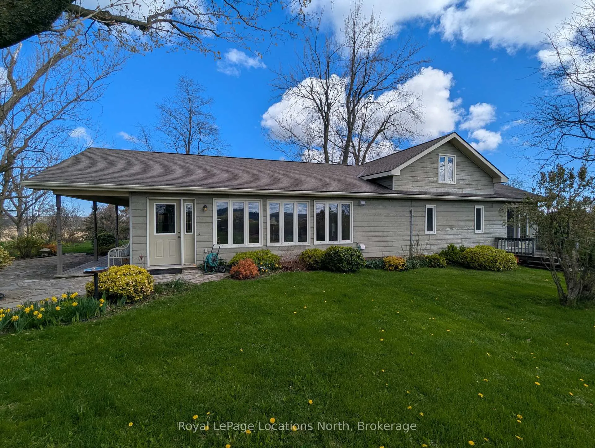 Front of 125552 13 Side Road