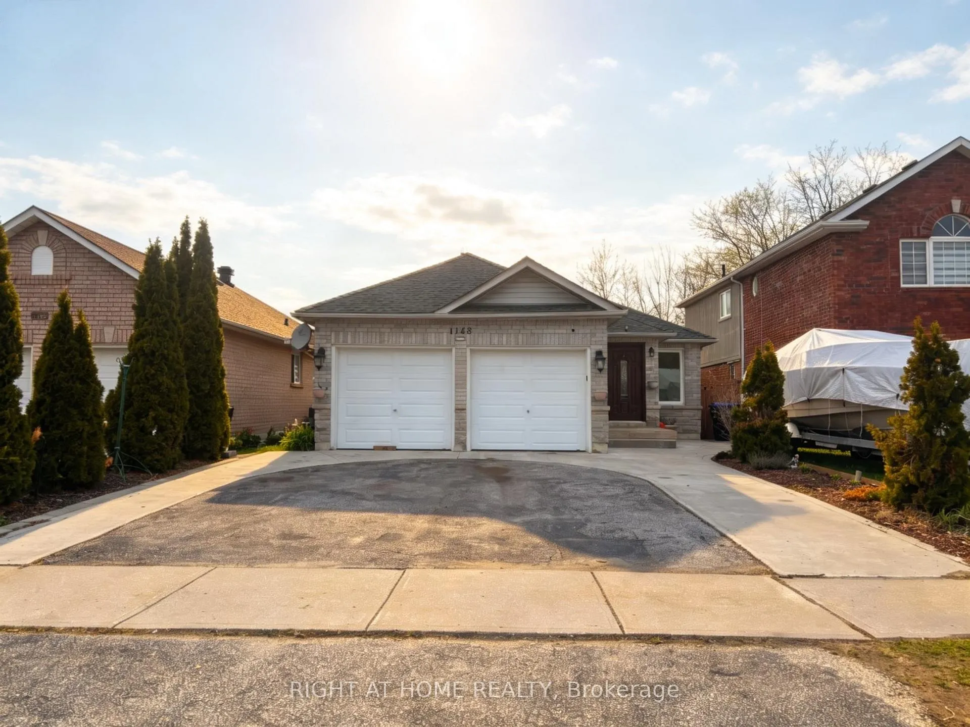 Photo 1 of 1148 Leslie Drive, Innisfil, Alcona — HOMEH