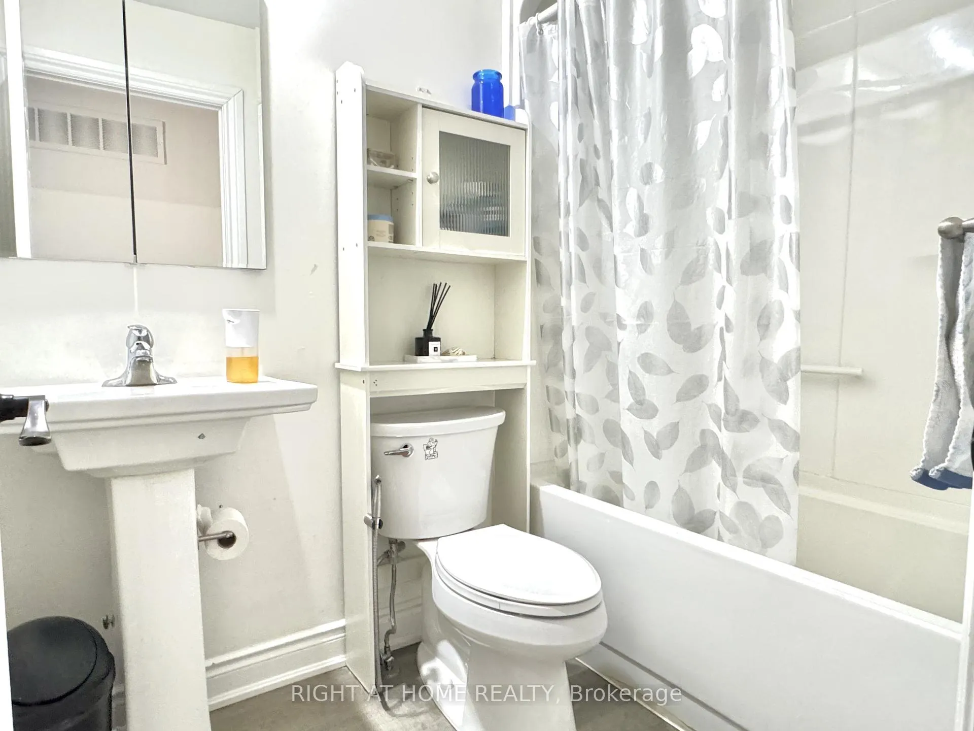 Photo 12 of 1148 Leslie Drive, Innisfil, Alcona — HOMEH