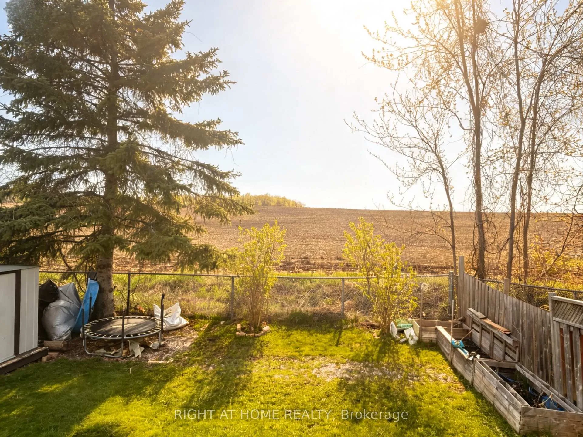 Photo 25 of 1148 Leslie Drive, Innisfil, Alcona — HOMEH