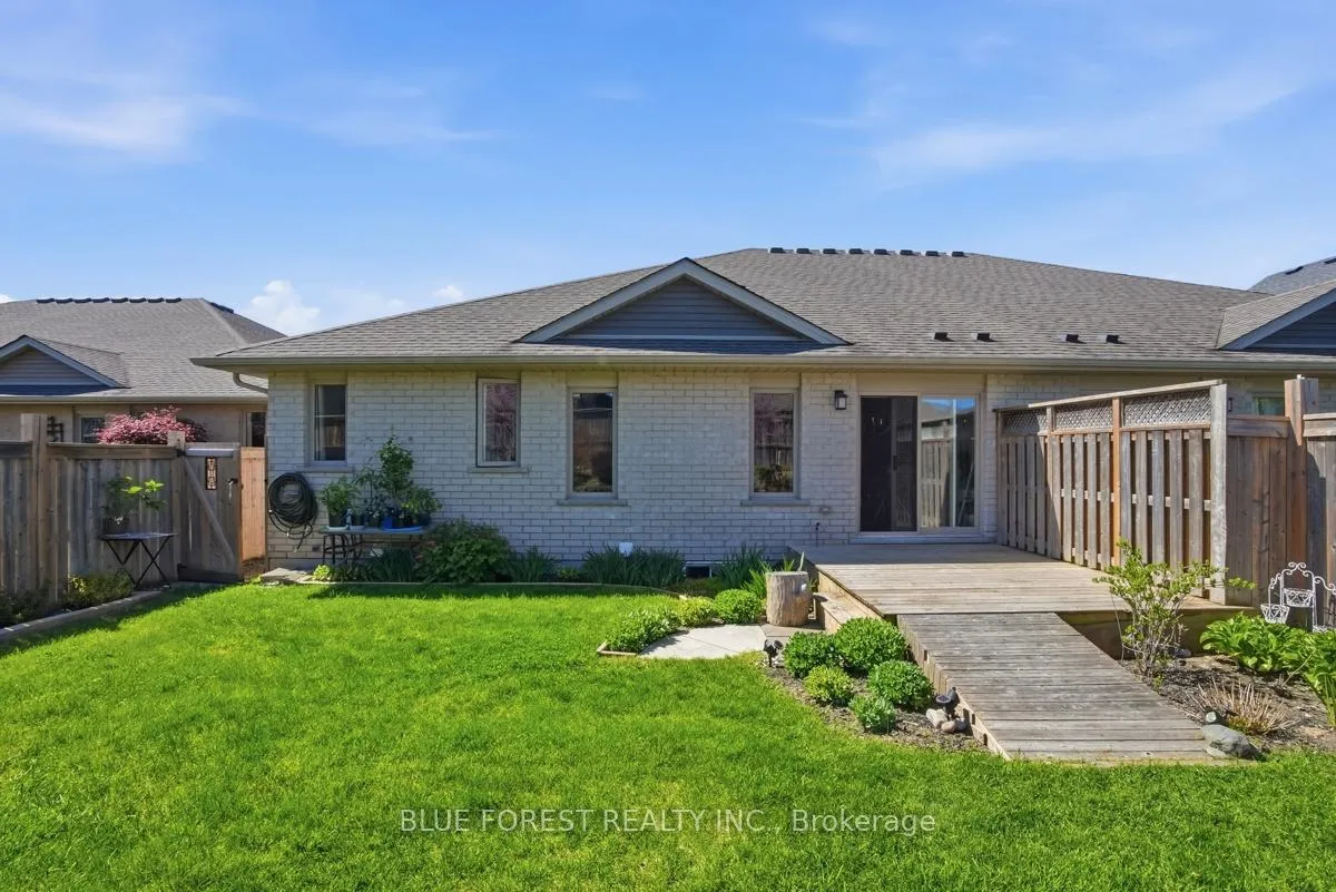Photo 31 of 62 Blairmont Terrace, St. Thomas — HOMEH