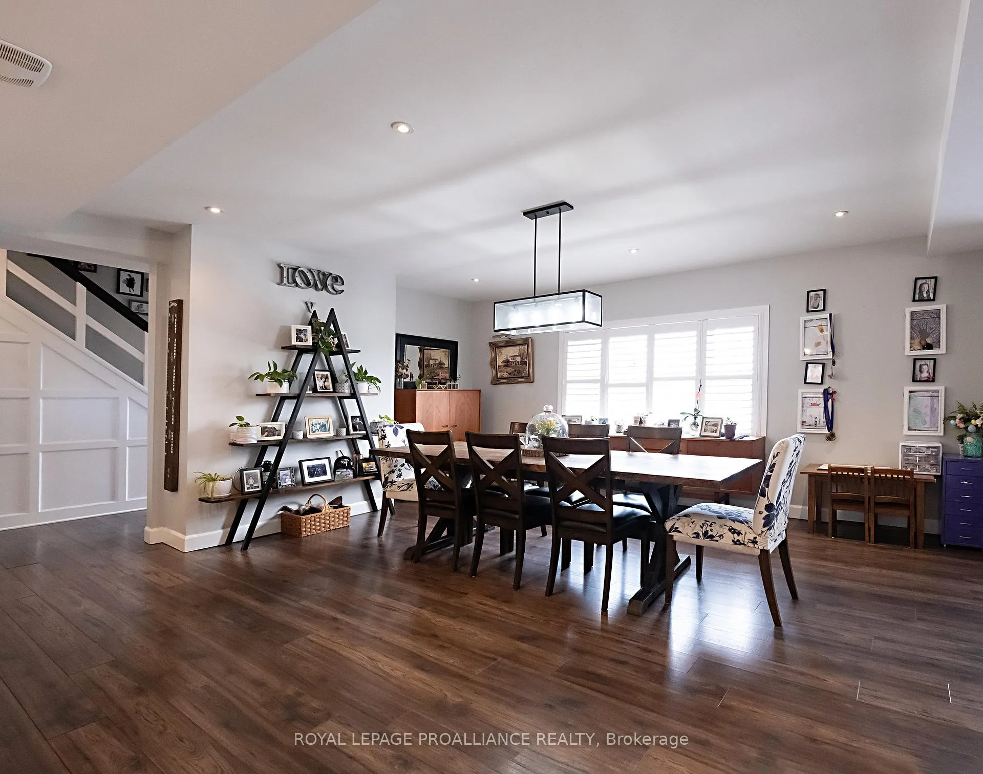 Photo 13 of 306 Dundas Street W, Quinte West, Trenton Ward — HOMEH
