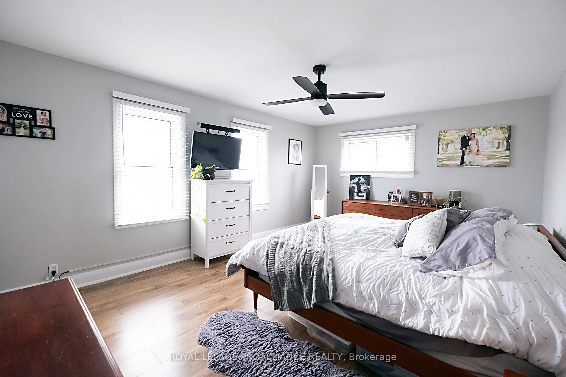 Photo 25 of 306 Dundas Street W, Quinte West, Trenton Ward — HOMEH