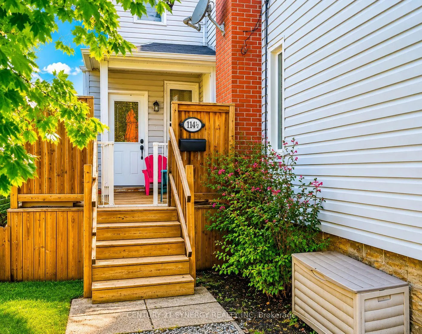 Photo 33 of 114 Main Street E, Smiths Falls — HOMEH