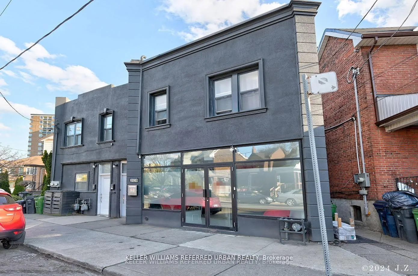 Photo 1 of Unit Unit B, 2039 Davenport Road, Toronto, Weston-Pellam Park — HOMEH