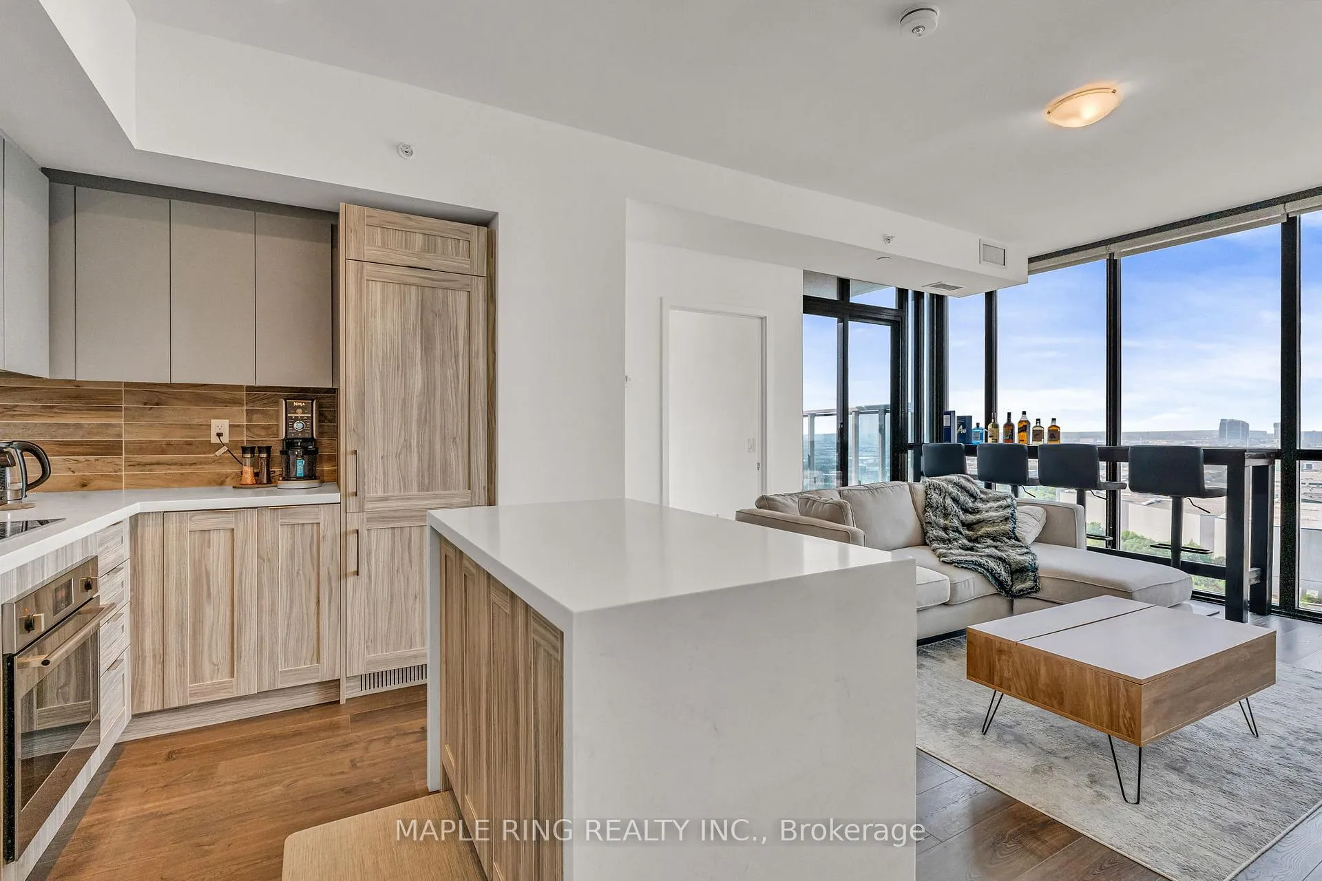 Photo 1 of Unit 1807, 2916 Highway 7 Road, Vaughan, Concord — HOMEH