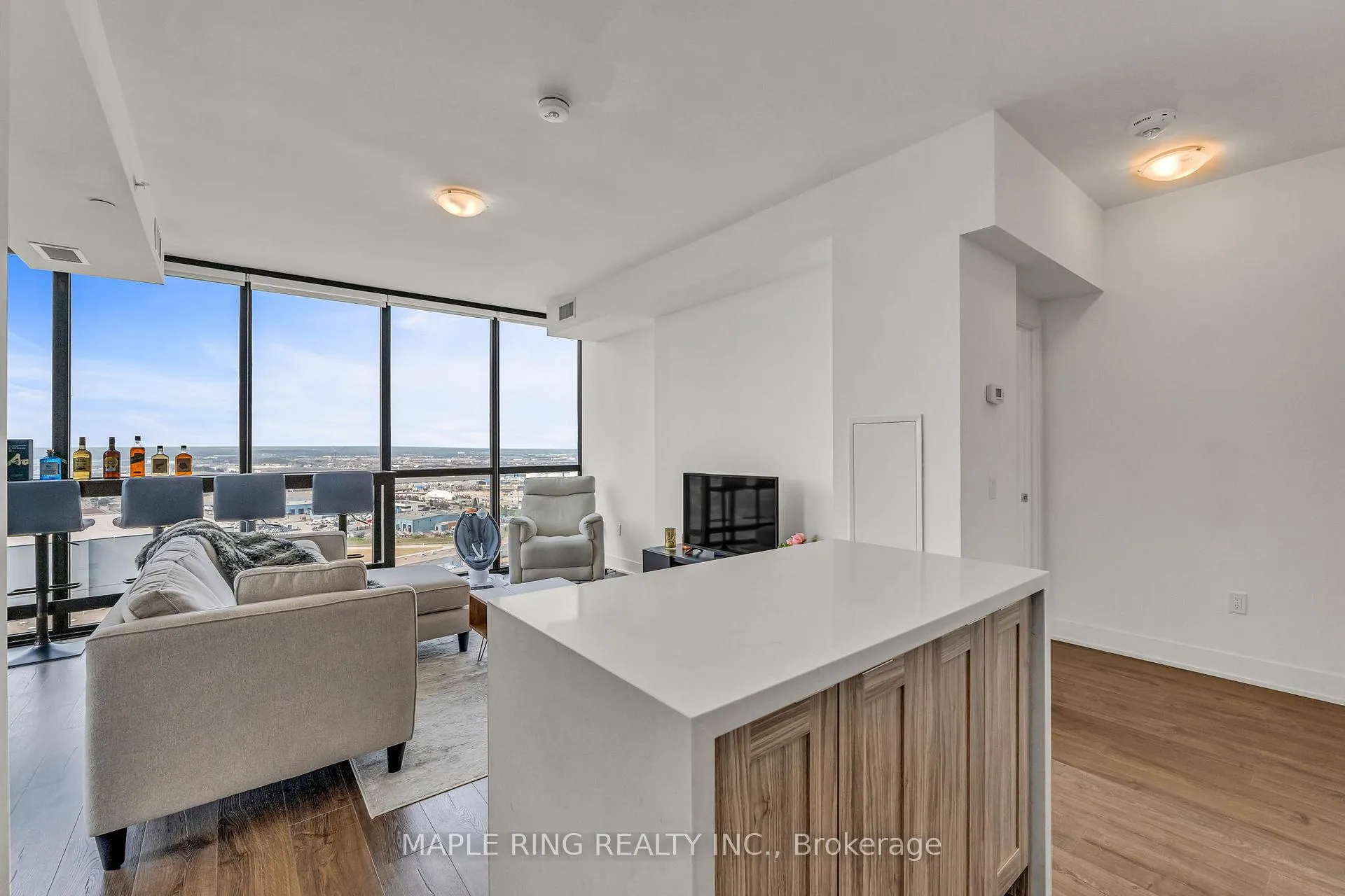 Photo 14 of Unit 1807, 2916 Highway 7 Road, Vaughan, Concord — HOMEH